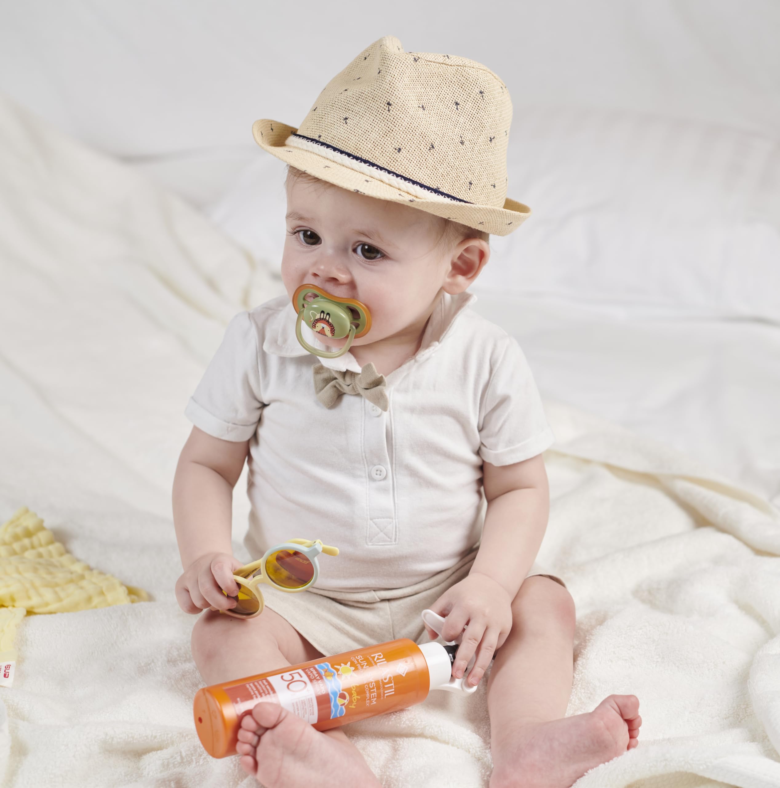 Rilastil Sun System Baby Spray SPF50+, Körperspray für Babys und Kinder, leichte Textur, für empfindliche Haut, sehr hoher Schutz, 200 ml
