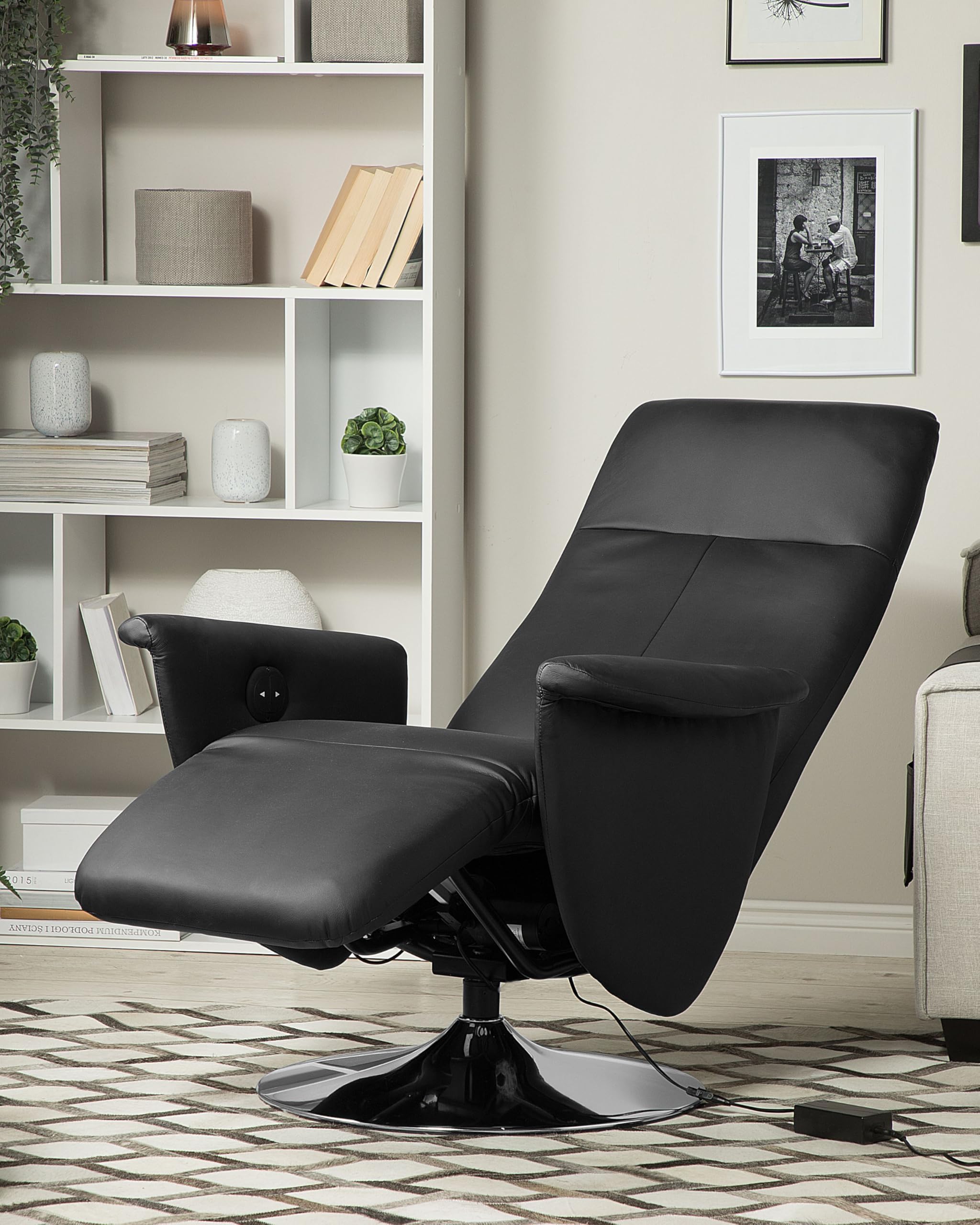 Beliani Eleganter Wohnzimmer Sessel Kunstleder schwarz elektrisch verstellbar Prime