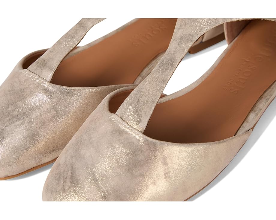 Gentle Souls by Kenneth Cole Wyatt - Right View