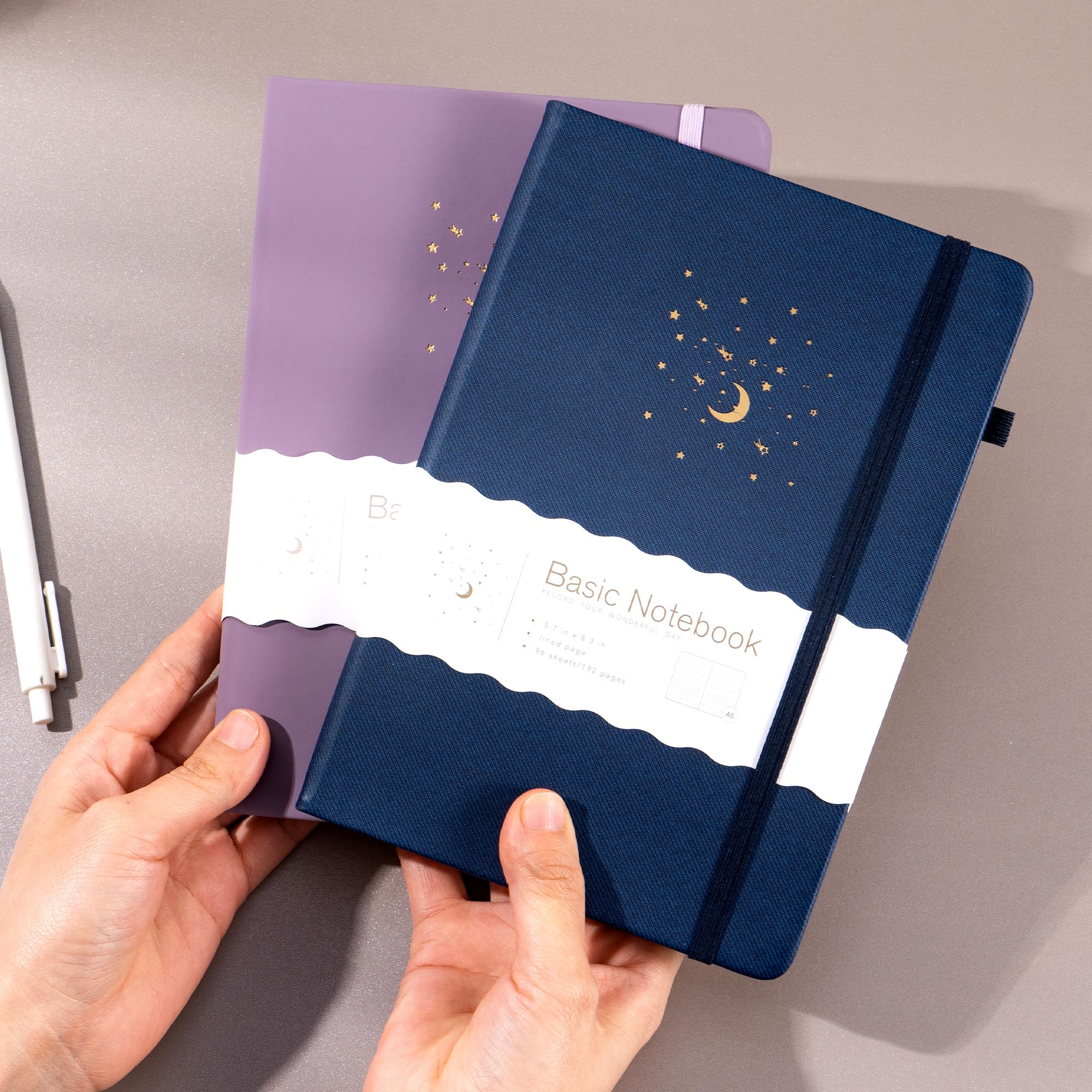 CAGIE Quaderni blu e viola per lavoro, confezione da 2, 192 pagine a righe, diario con copertina rigida per donne e uomini, per scrivere regali, 14,5 x 21,1 cm