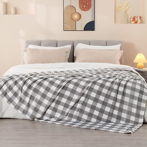 BEDELITE Manta de forro polar tamaño Queen para sofá cama, decoración de lujo a cuadros de búfalo de Navidad, manta a cuadros grises y blancos,