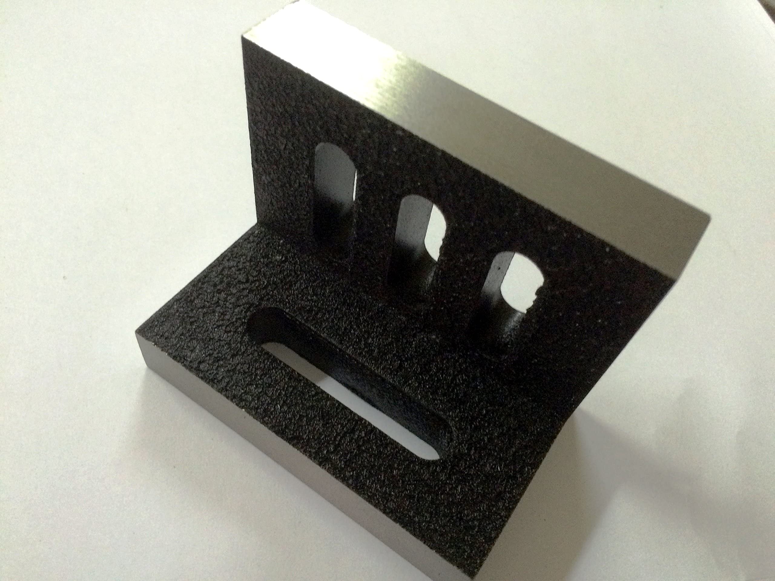 Żeliwna płyta kątowa szczelinowa 7,6 cm x 5 cm x 6,5 cm - zmniejszona stres