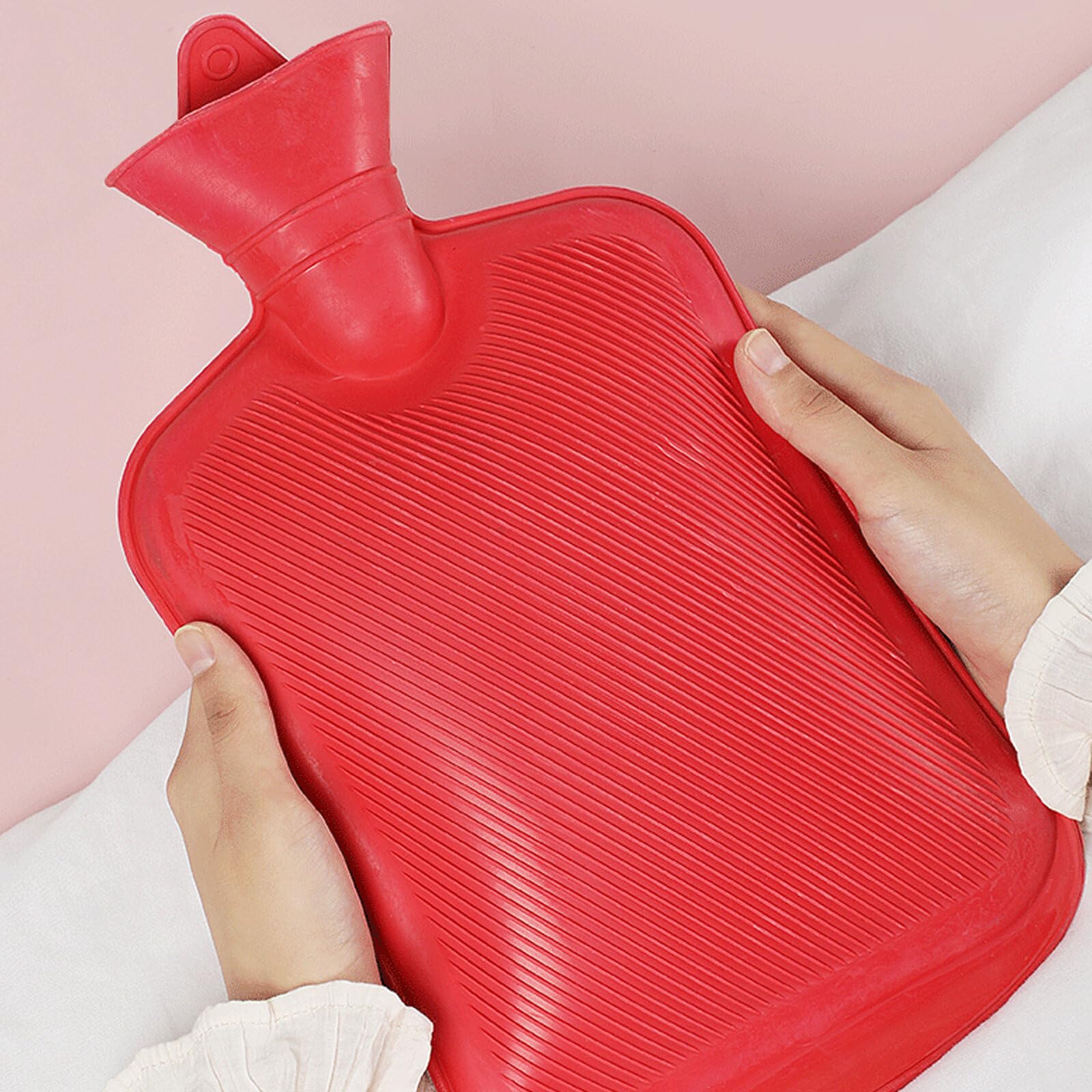 Pack de 2 botellas de agua caliente, sin funda, de caucho natural, segura y duradera, grande, 2 l, regalo para niños y adultos (rojo)