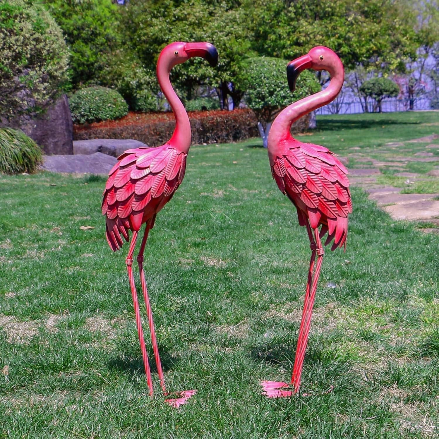 YOUKI Decoración de flamencos de metal para patio, flamencos rosados, estatuas de jardín, flamenco rojo, esculturas al aire libre para exteriores, hogar, patio, césped, decoración de patio, juego de 2