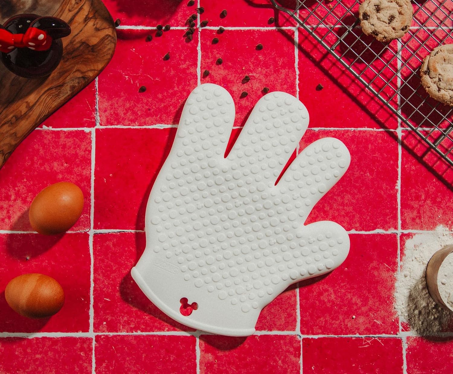 Disney Mickey Mouse Hand Oven Mitt Pot Holder Replica | Thick Heat-Resistant Glove for Cooking, Baking, BBQ