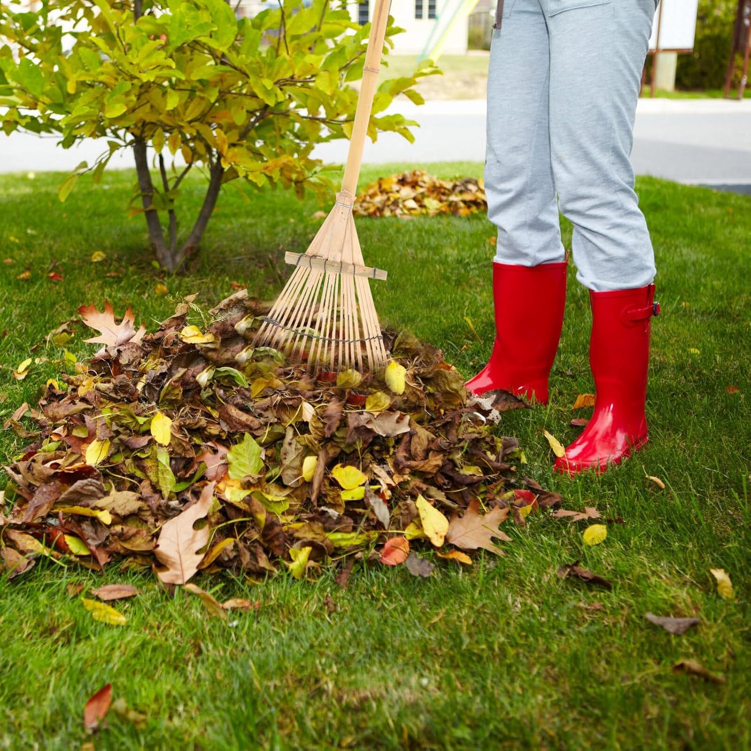 Luxshiny Garden Hand Rake with 20 Teeth for Soil Loosening and Leaf Raking, Small Portable Cultivator Tool for Garden Beds and Lawn Care