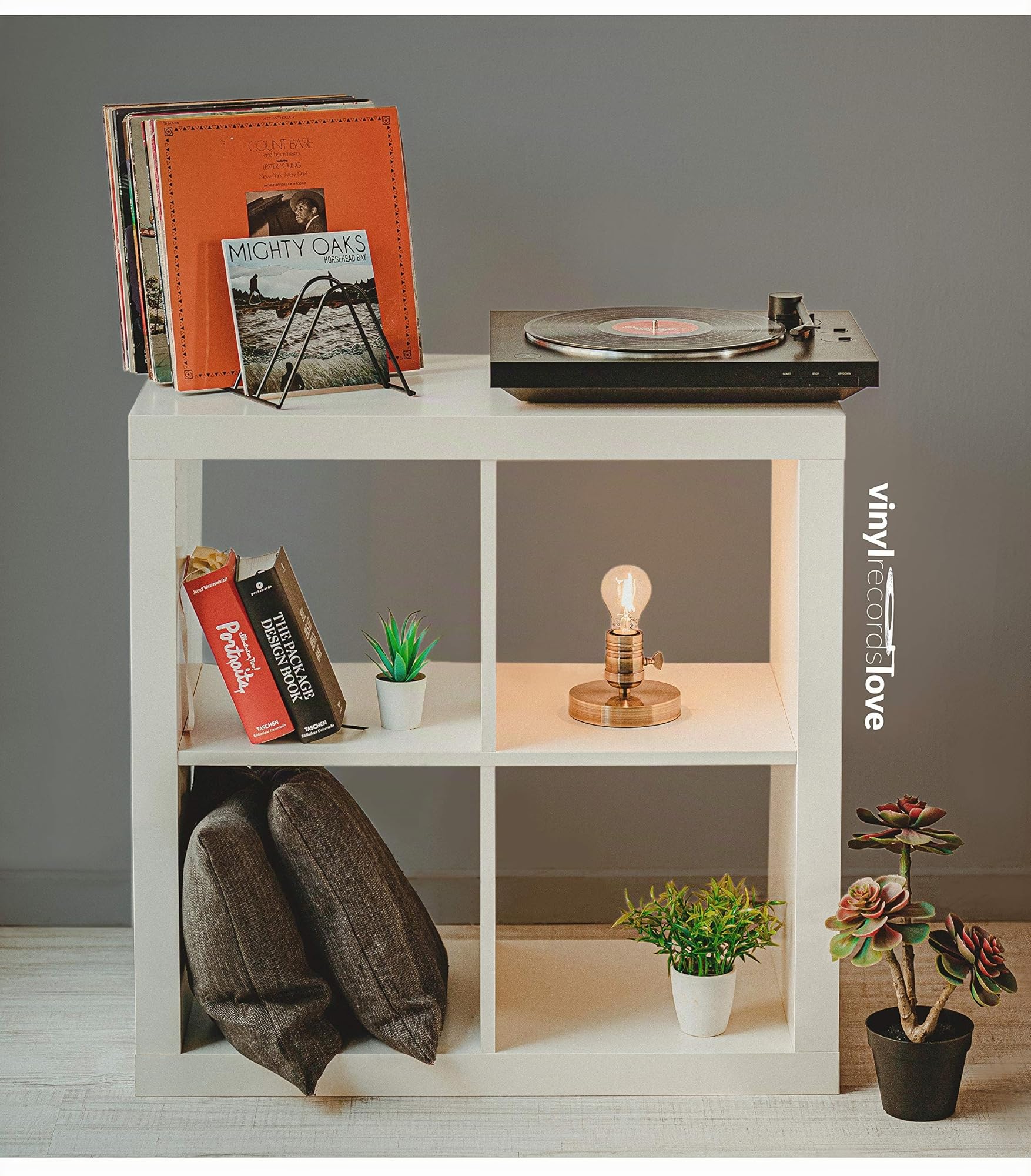 Contenitore in vinile | Scaffale in vinile per 75 vinili | Metallo nero opaco | Accessorio in vinile | Porta volantini | Supporto per dischi riviste Libri | Supporto per dischi in vinile | Deco