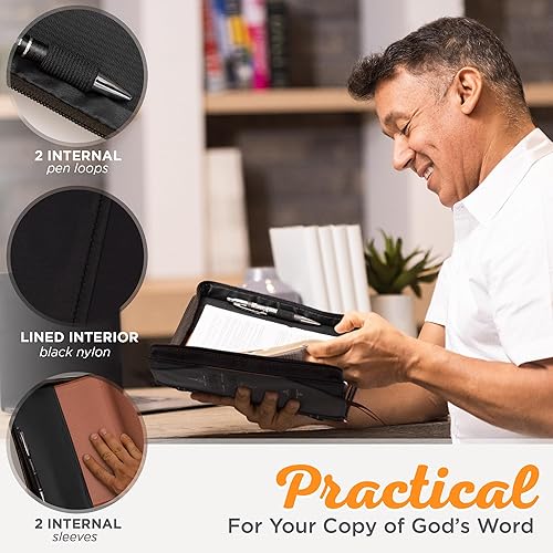 Miniatura 4 de Christian Art Gifts Funda clásica de la Biblia para hombre, Be Strong and Courageous, Joshua 19, piel sintética marrón, XL