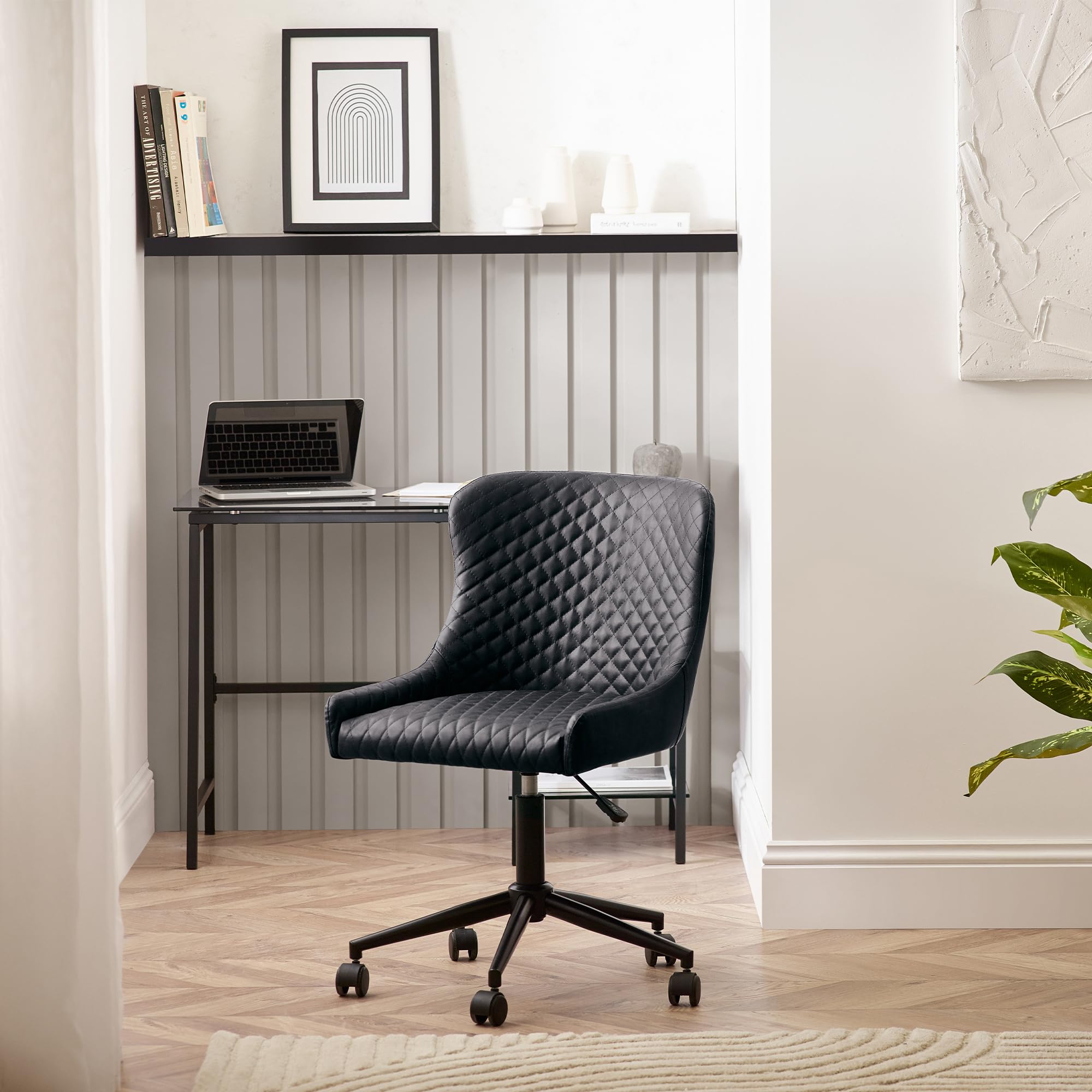 Julian Bowen Luxe Office Chair - Black Faux Leather - Height Adjustable - Quilted Design
