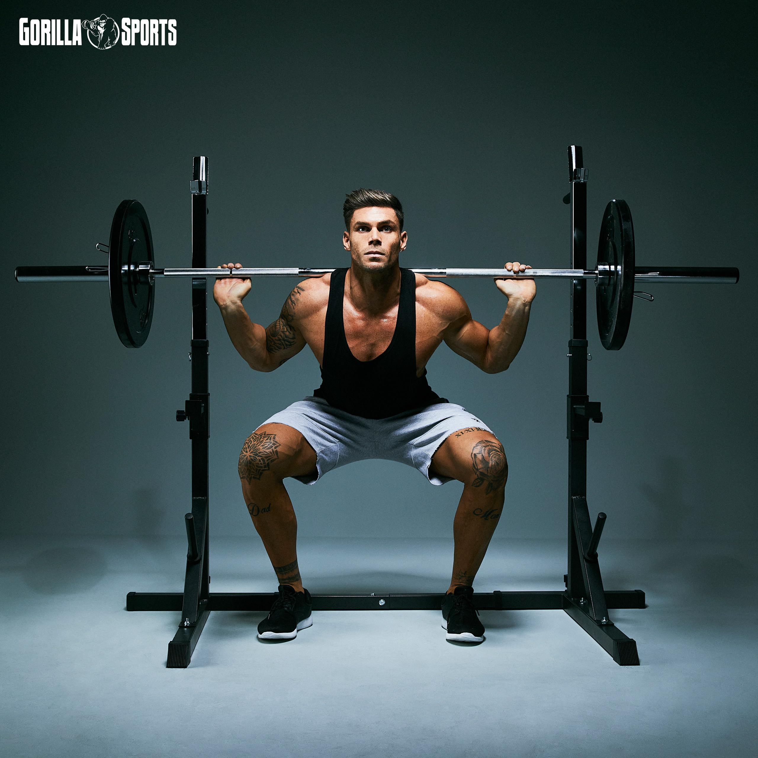 GORILLA SPORTS® Squat Rack höhen- und breitenverstellbar, bis 250 kg, Stahl | Mit Dip-Station und Hantelscheibenhaltern, kombinierbar mit Hantelbänken; Langhantelständer, Hantelablage, Kniebeugenständer