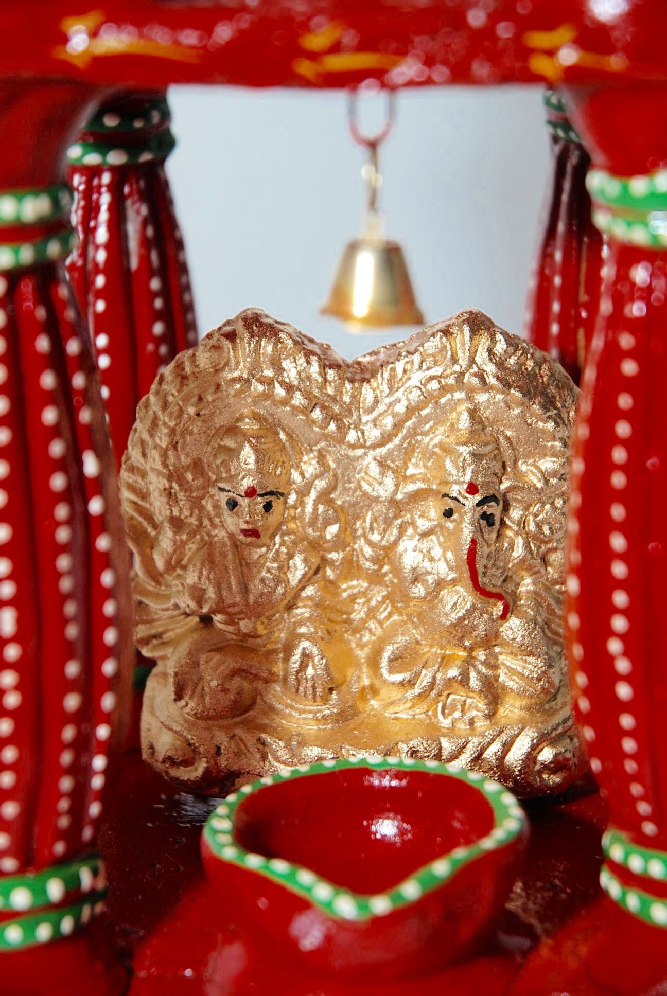Clay Hatri/Hatti (Temple) with Diyas and Ganesh & Laxmi Mini Statues