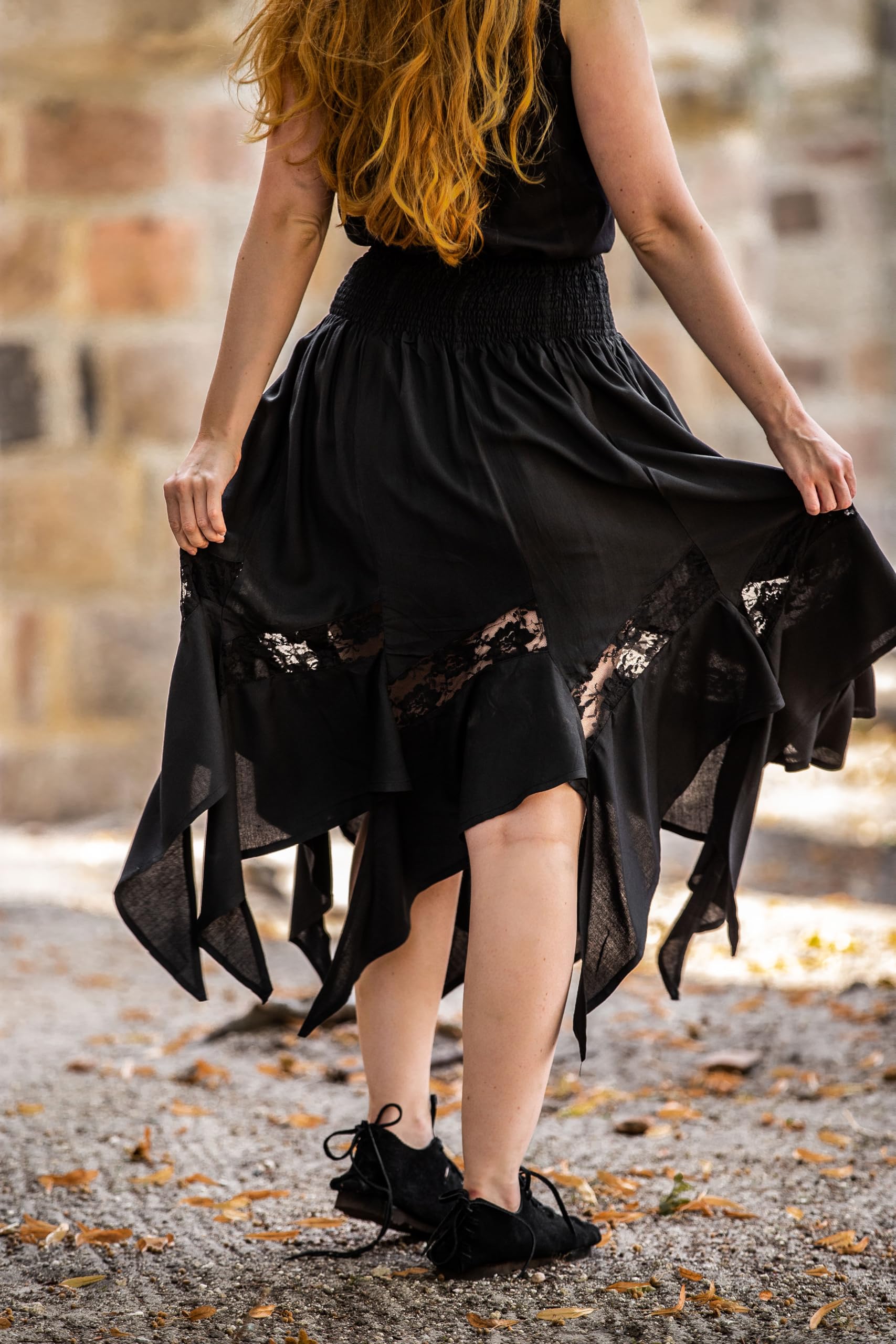 Leonardo Carbone® Damen Rock Hexenrock Selena | Elastischer Bund | Asymmetrischer Saum | Karneval, Halloween, Cosplay, LARP, Mittelalter, Gothic, Kostüm | 100% Viskose Schwarz 2XL