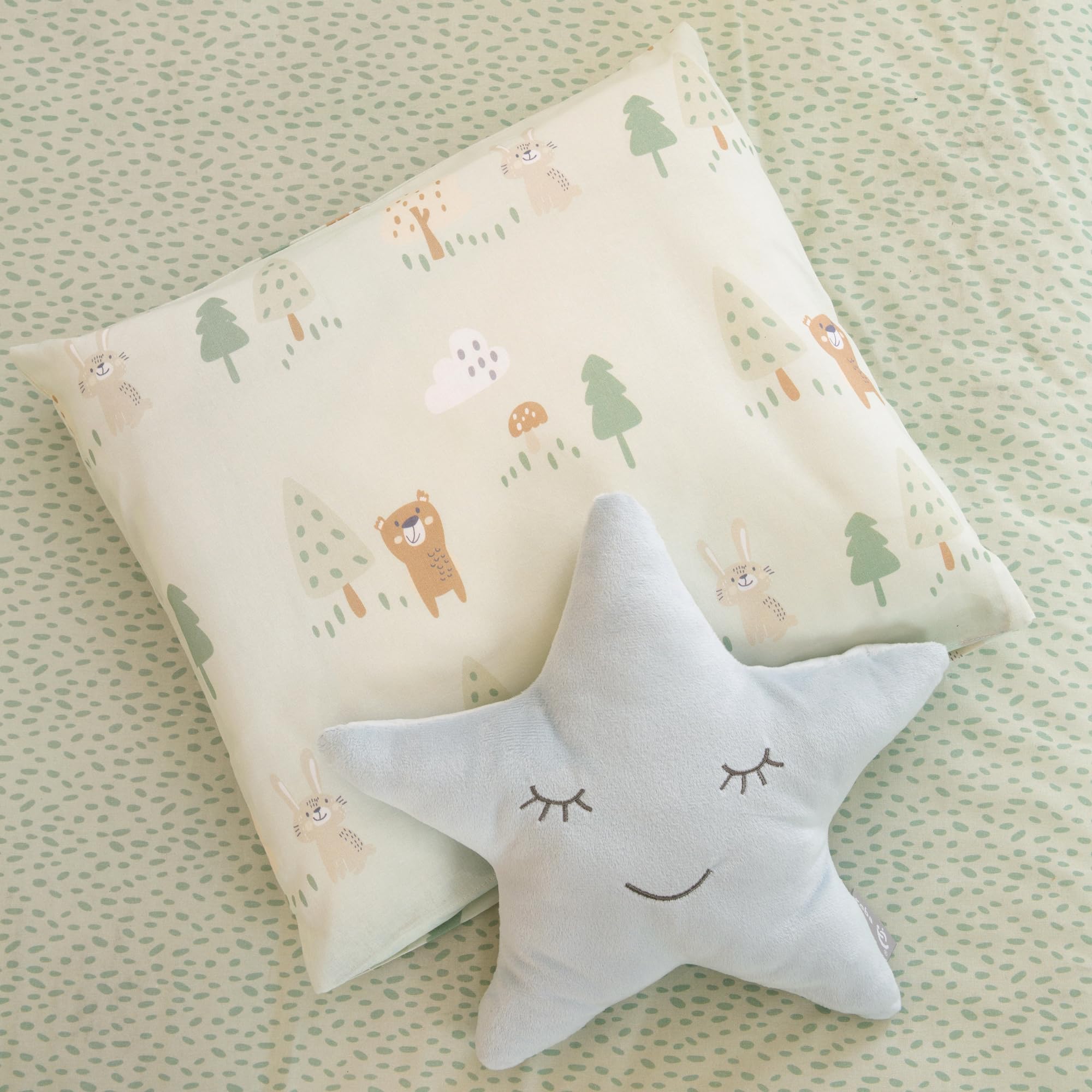 roba Biancheria per Culla Woodland Buddies - Piumino 80 x 80 cm + Federa 35 x 40 cm - Cotone Morbido - Verde Pastello con Orso, Coniglio & Ape