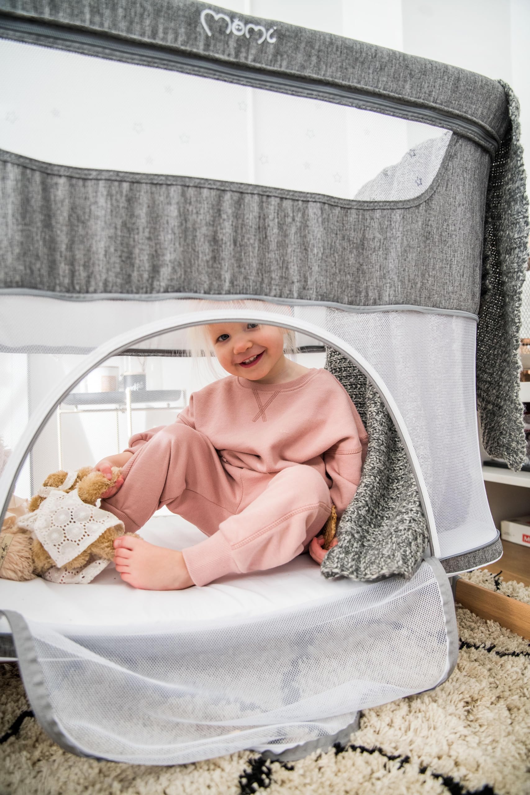 Momi Lit d'enfant Multifonction Smart Bed 4 en 1, lit d'appoint et Parc, jusqu'à 15 kg, réglage hauteur 5 niveaux, avec matelas