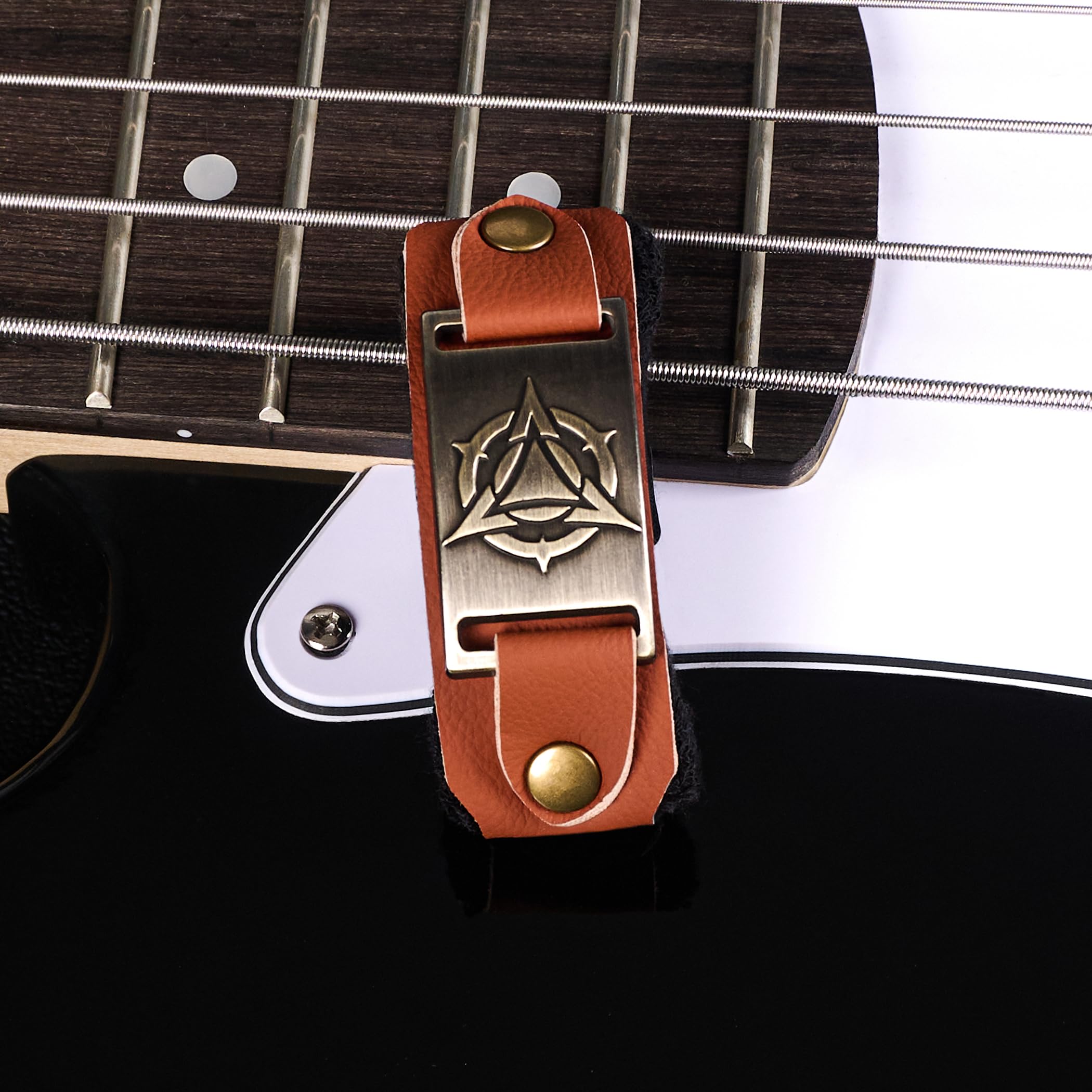 Amortyzator gitarowy Wrap – regulowany amortyzator strunowy do gitar akustycznych i elektrycznych, redukcja szumów i praktyczna konstrukcja