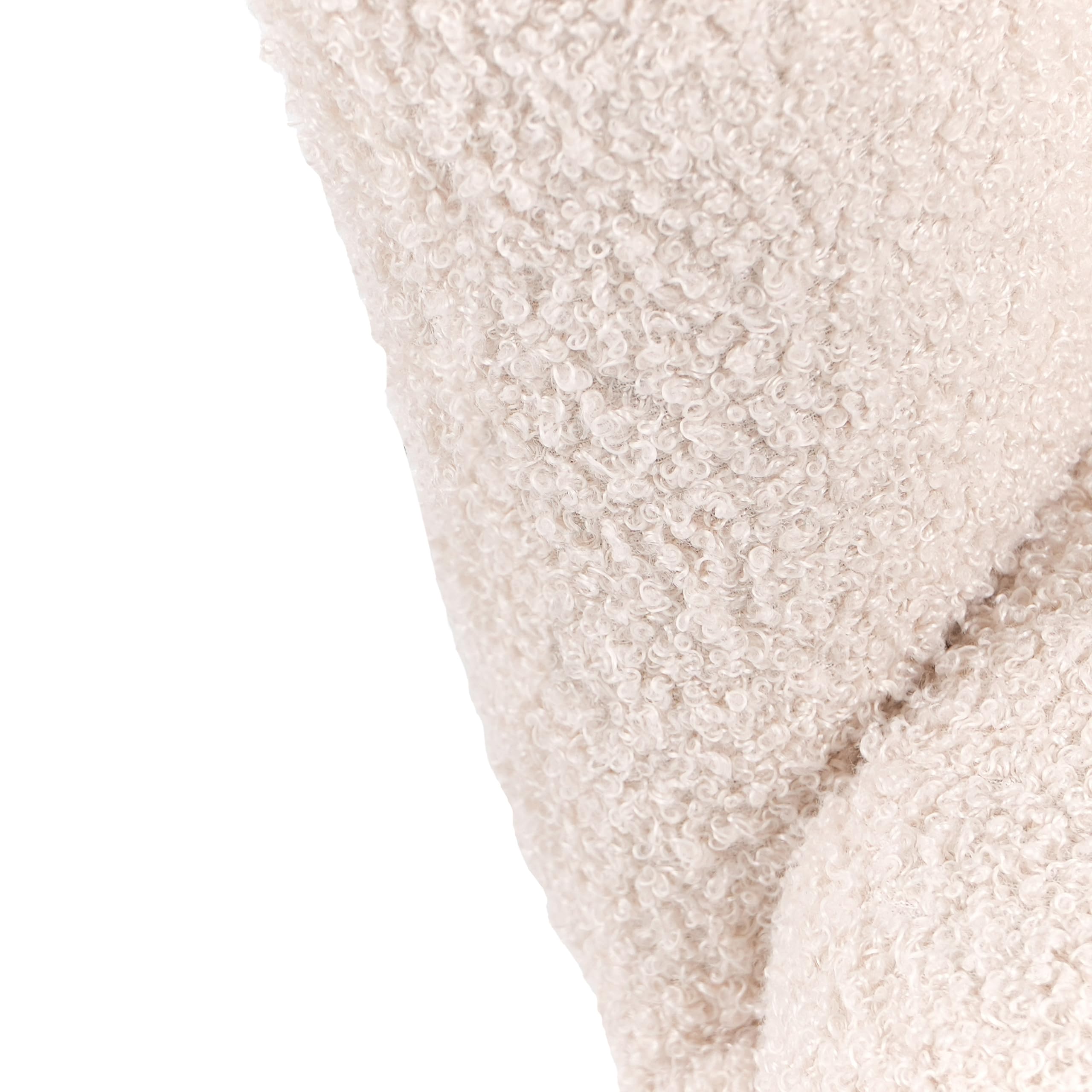 Kindersessel Polstersessel Bouclé für Kinder Holzbeine Hellbeige Halby