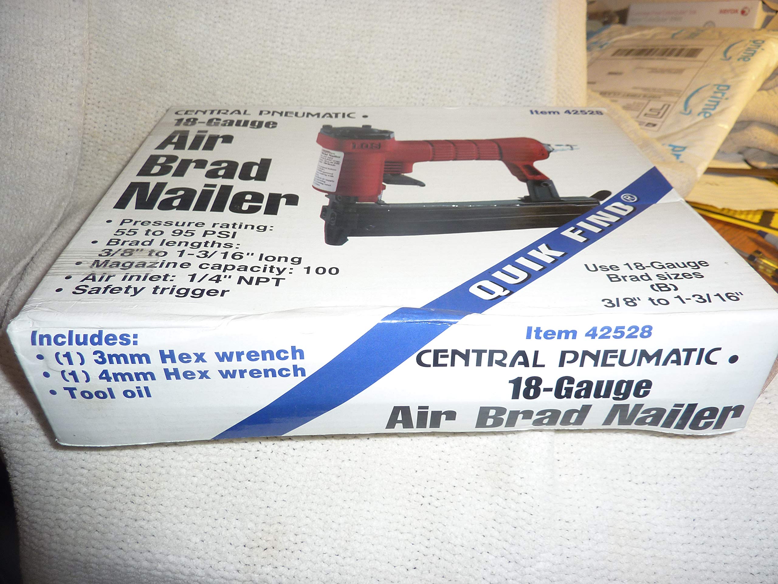 Central Pneumatic 42528 Air Brad Nailer 