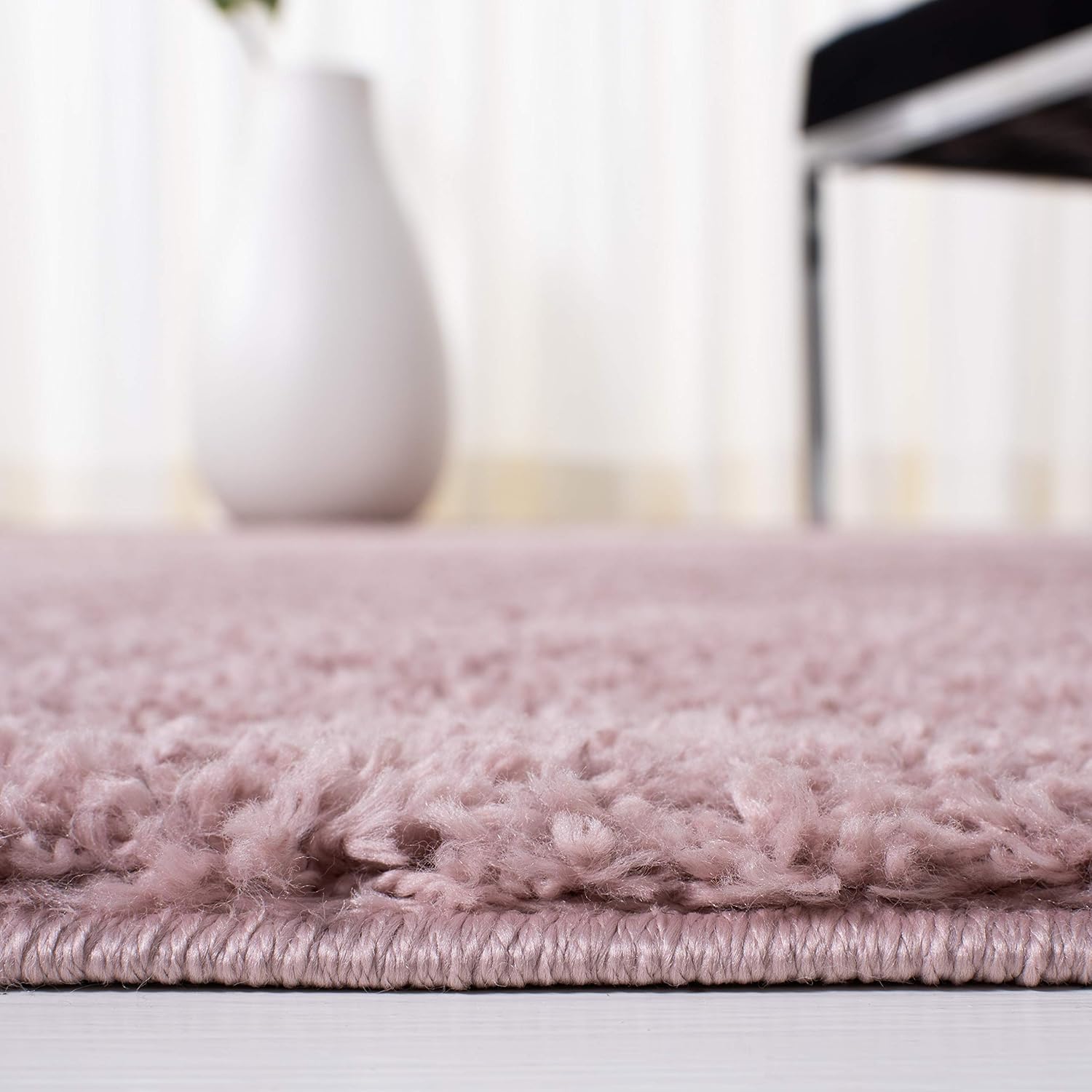 Pink 5'3" x 7'7" Synthetic Shag Area Rug