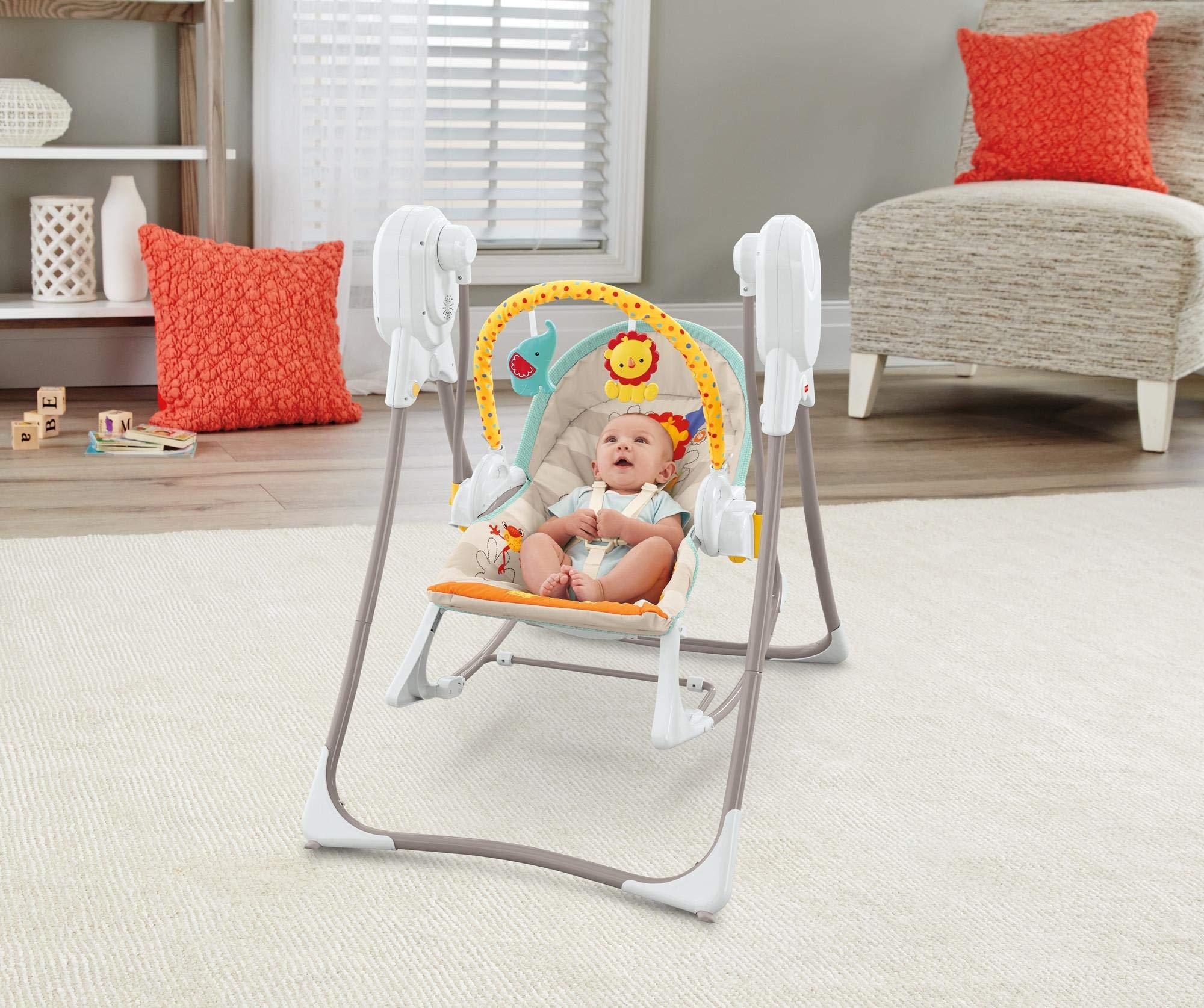 Fisher-Price Baby Gear - Altalena 3-in-1 Cuccioli della Natura a 6 velocità, con 16 Melodie, Suoni della Natura Rilassanti e 1 Arco Giochi Removibile, BFH07