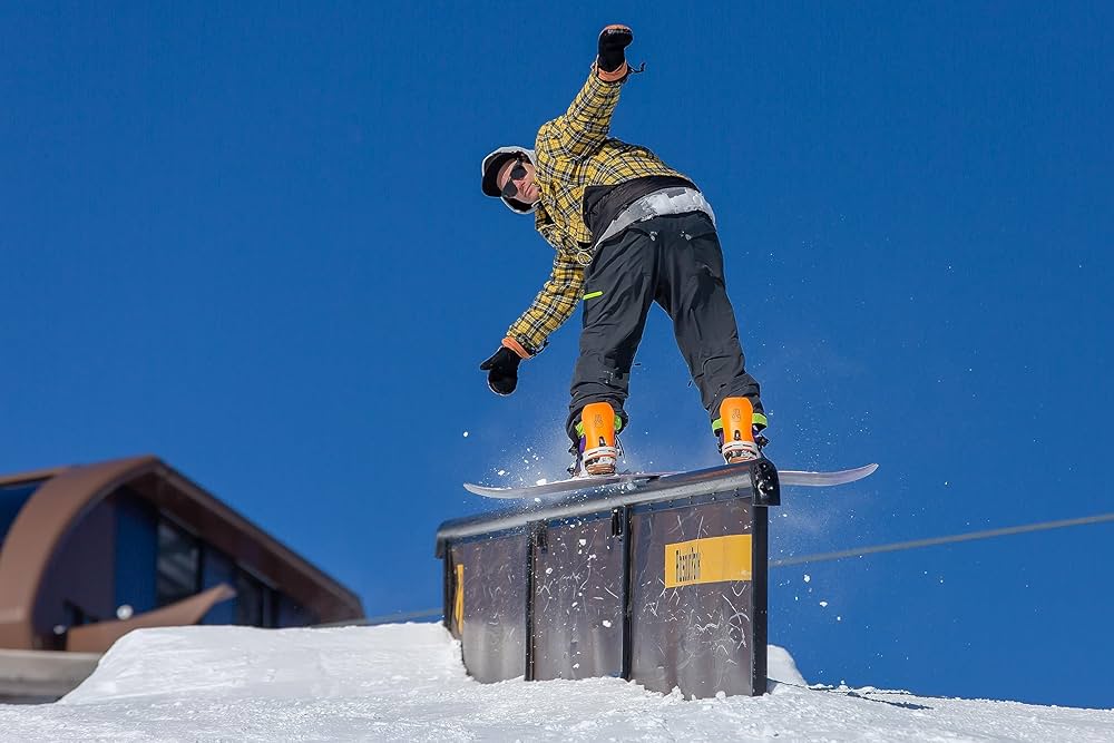 Amazon | Bataleon Chaos Asymwrap スノーボードビンディング - 2024 M