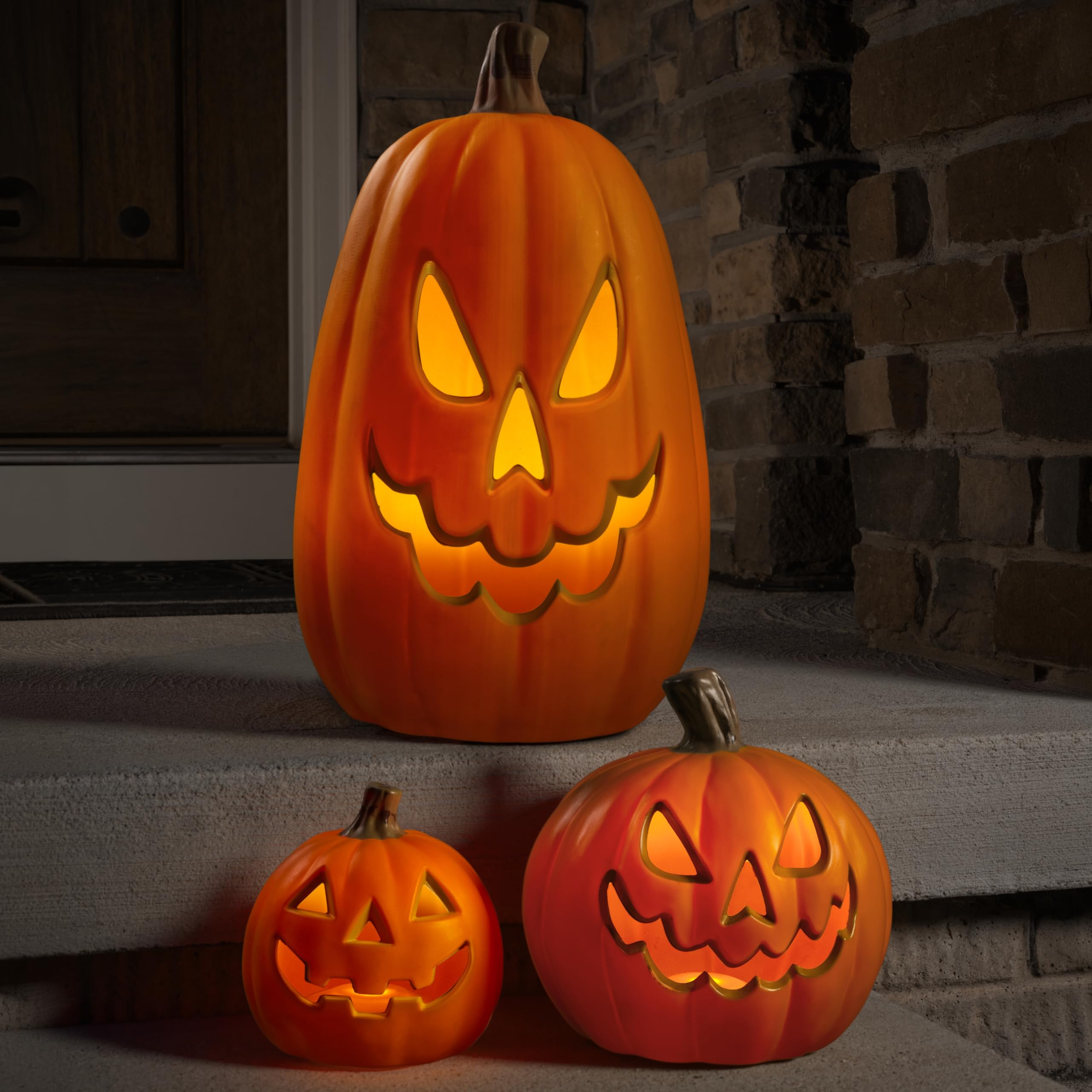 Amazon.com: Xodus Battery Operated LED Light Up Pumpkin, Jack-O