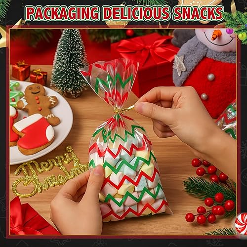 Miniatura 79 de HESTYA 50 bolsas de celofán transparentes de Navidad de 5 x 11 pulgadas, bolsas de almacenamiento con patrón de bloque para dulces para regalos