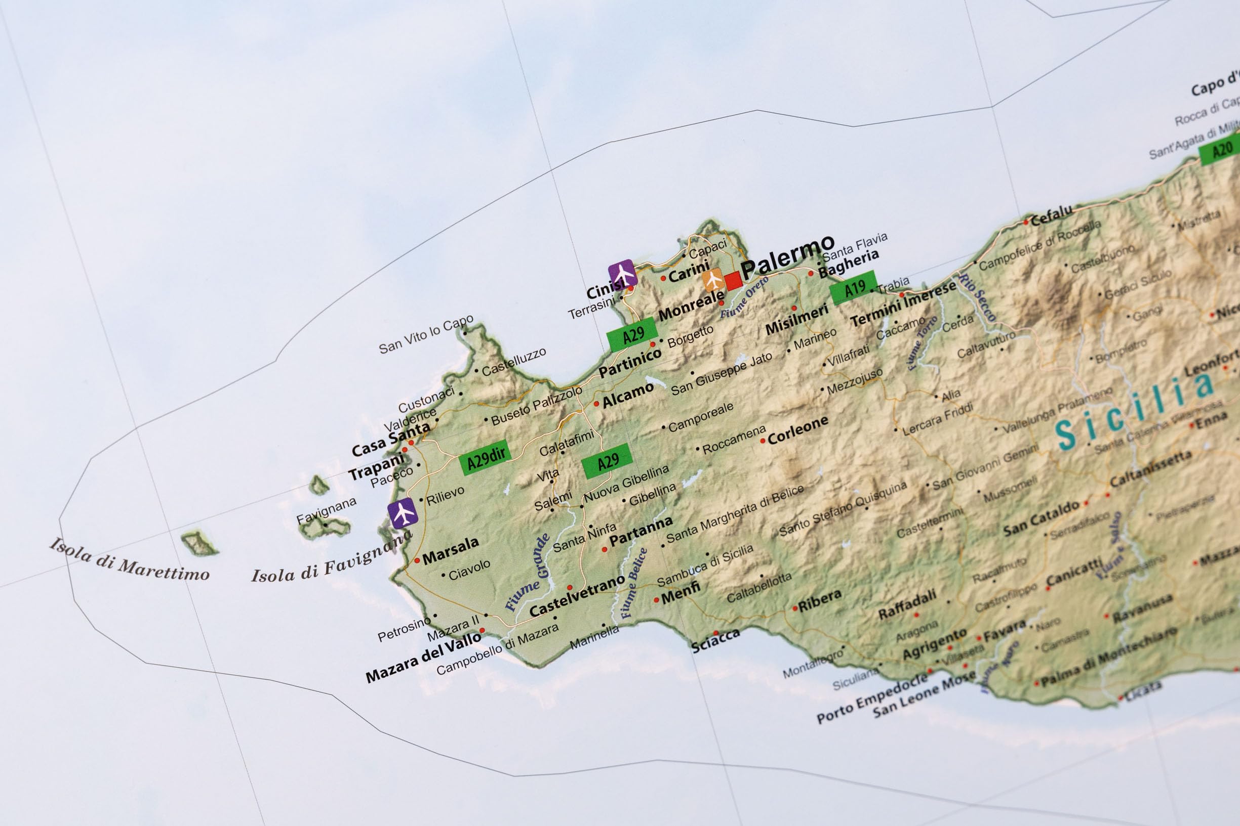 Large map of Italy with full lamination (wall map) 39 x 55 inches, Italian regions - Image 3
