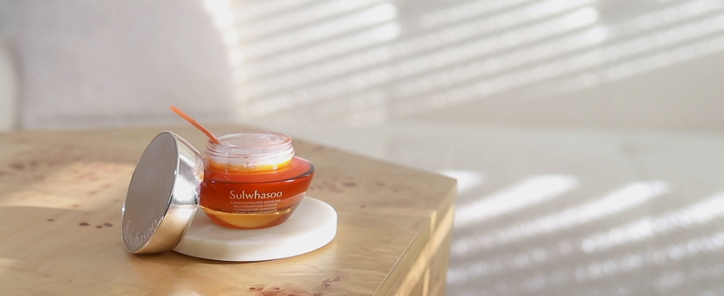 Sulwhasoo Concentrated Ginseng Rejuvenating Cream – Visibly Plump Skin & Wrinkles | Anti-Aging Deep Hydration Moisturizer with Korean Ginseng Actives, Ginseng Peptide™ & Vitamin C | Korean Skincare