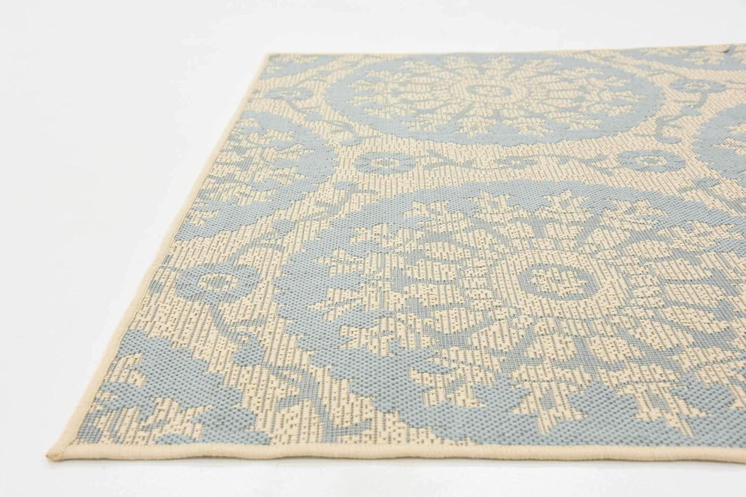 Unique Loom Outdoor Botanical Collection Area Rug - Medallion (4' 1" x 6' 1" Rectangle, Aqua/ Beige)