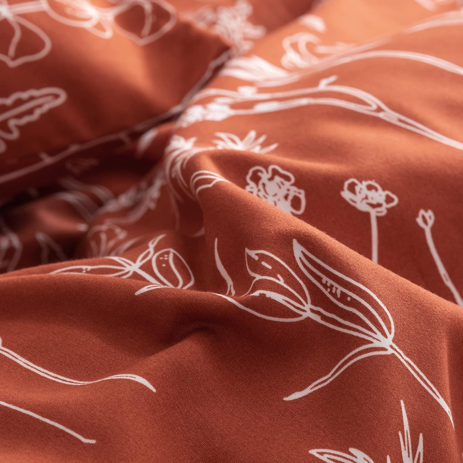 Janzaa Queen Comforter Set Terracotta Comforter,3 PCS Bedding Sets Floral Comforter Set Plant Flowers Printed on Lightweight Comforter for All Season : Home & Kitchen