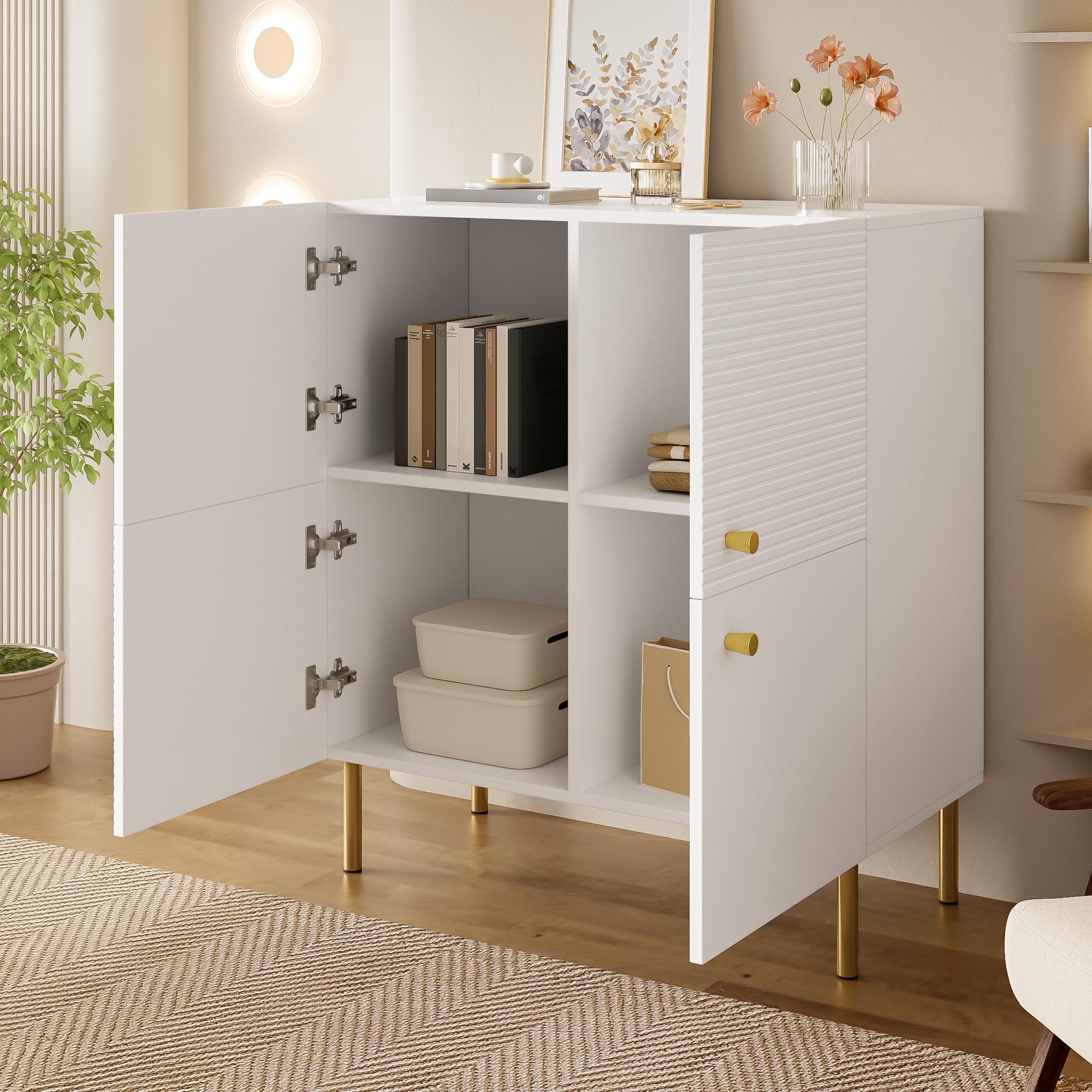 Credenza moderna in MDF bianco con maniglie in lega di zinco e gambe in acciaio, elegante mobile portaoggetti per soggiorno, camera da letto e corridoio