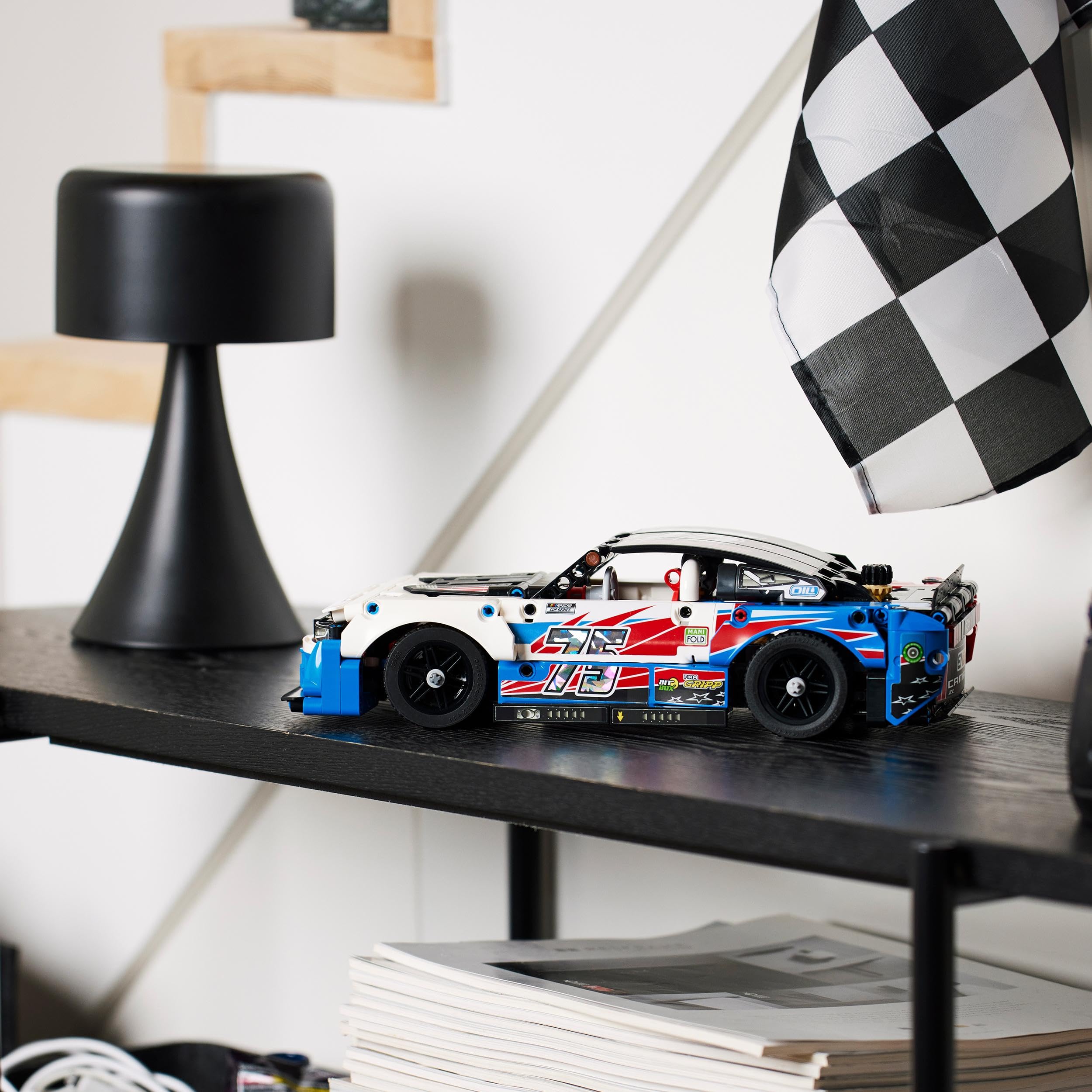 LEGO 42153 Technic Nascar Next Gen Chevrolet Camaro ZL1, Maqueta de Coche de Juguete para Construir, Deportivo, Réplica Coleccionable, Regalos para Niños