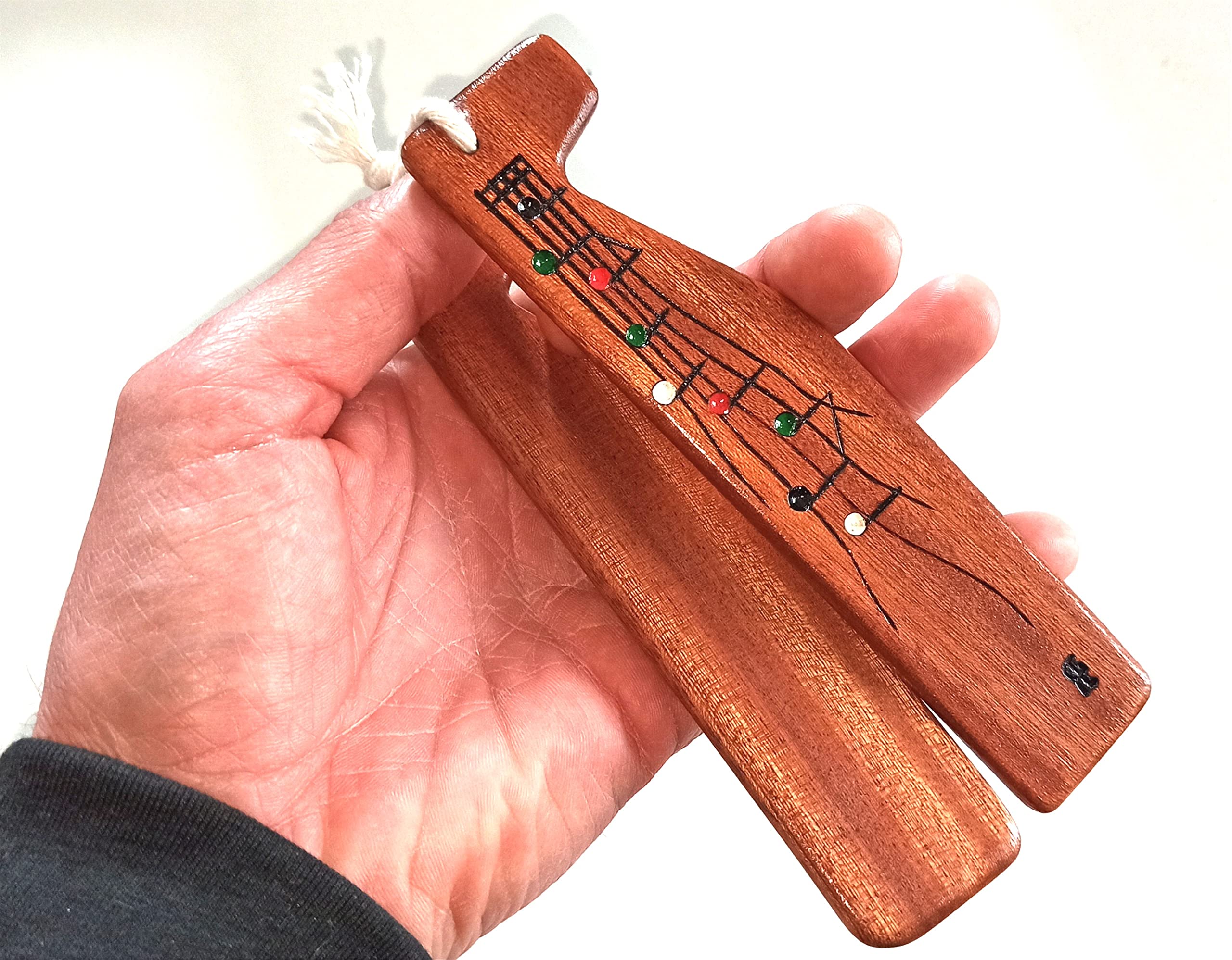 Tarrañolas o tarrañuelas en madera de Jatoba, decoradas
