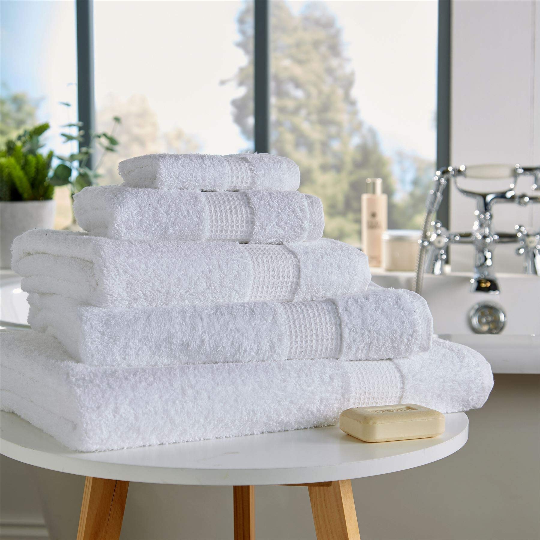 Olivia Rocco Egyptian Cotton Towels, Luxe Collection Towel 700 GSM, Hand Towel White