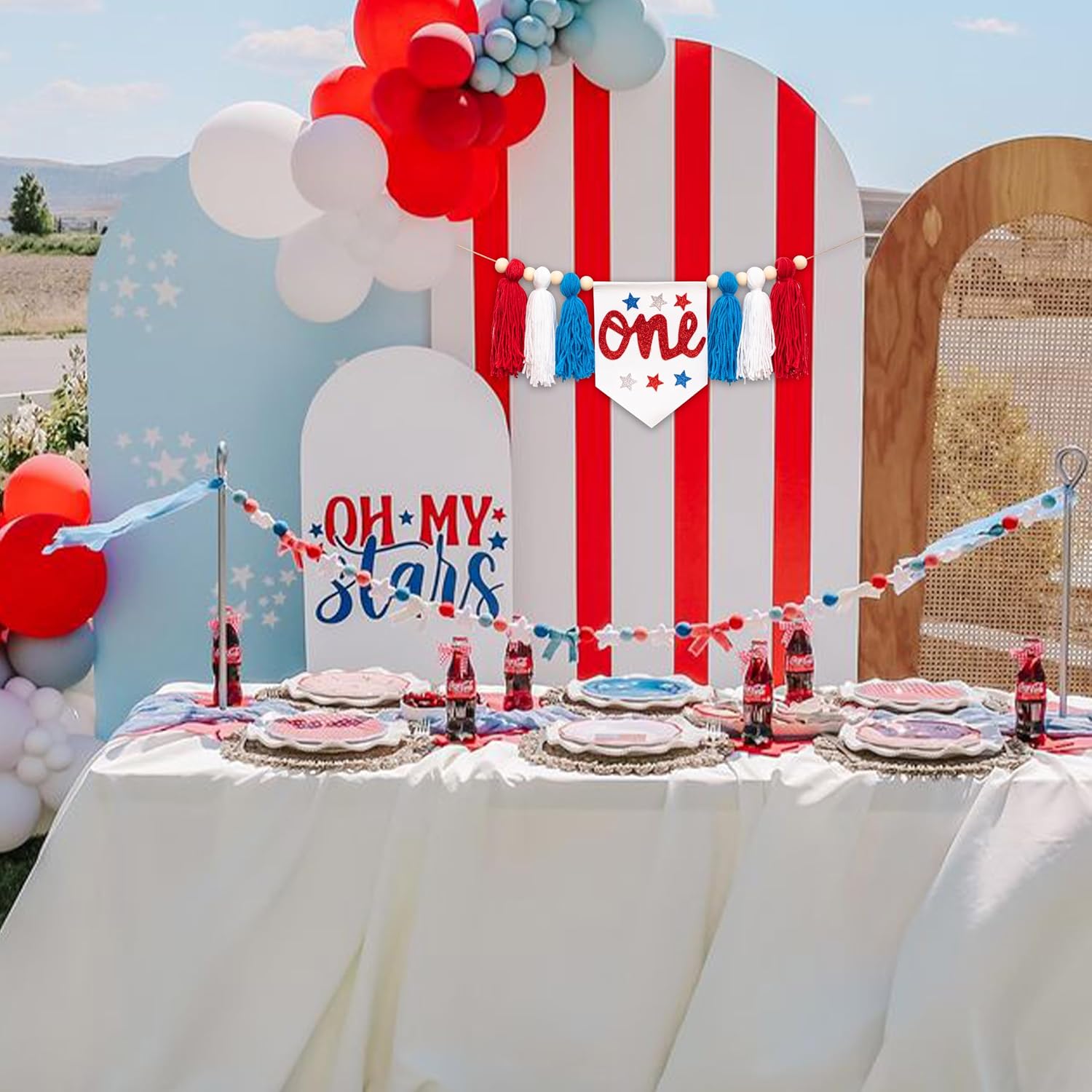 Red White Blue Tassel High Chair Banner - "One" 1st Birthday Banner for American Flag Day Theme, Boho Patriotic Cake Smash Photo Prop, Baby First Birthday Party Decorations.