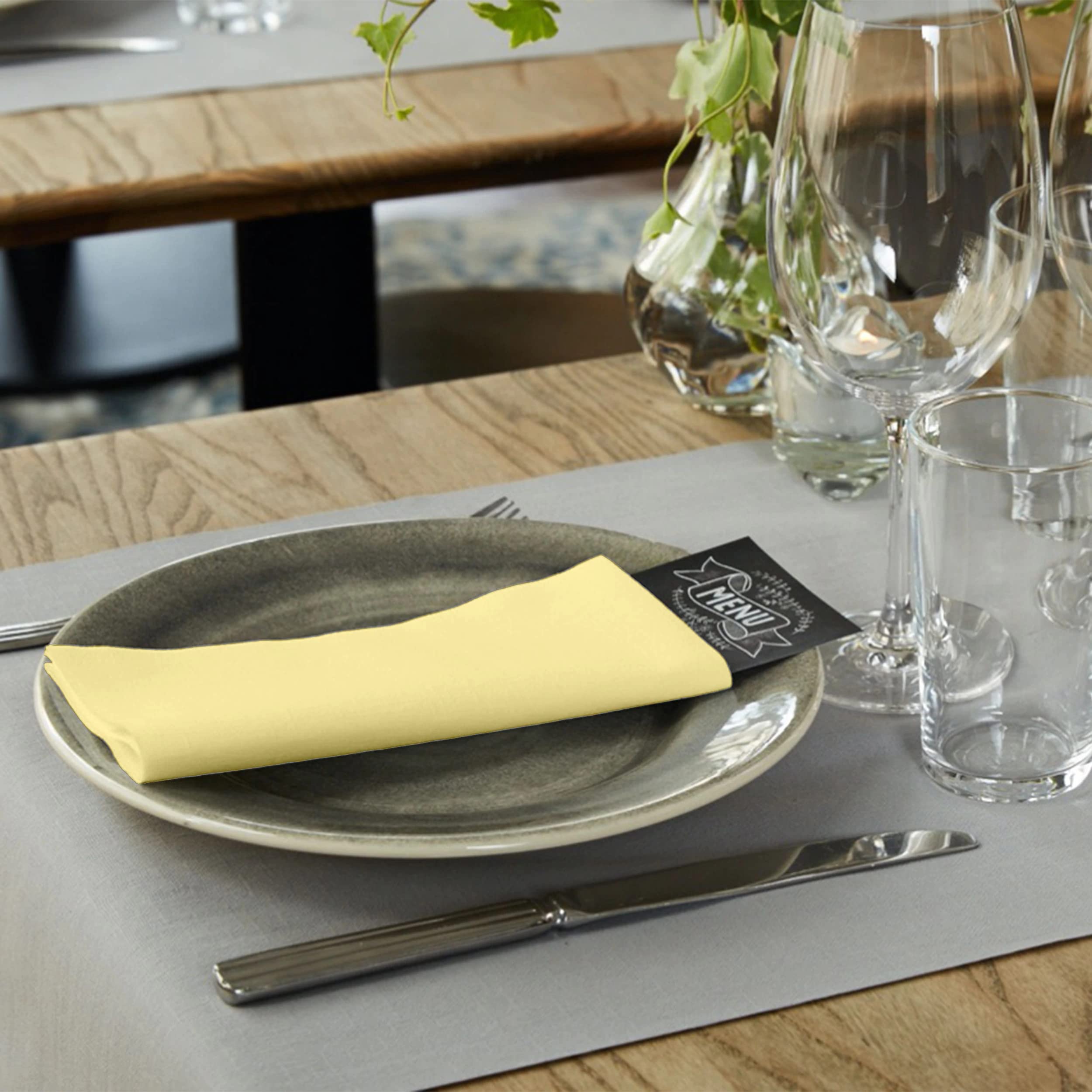 Tork 478147 Linstyle Servilleta para cena/Servilleta Airlaid con plegado americano 1/8 / 1 capa/color champagne / 12 paquetes x 50 unidades (600 servilletas)/ 40 cm x 39 cm/Premium