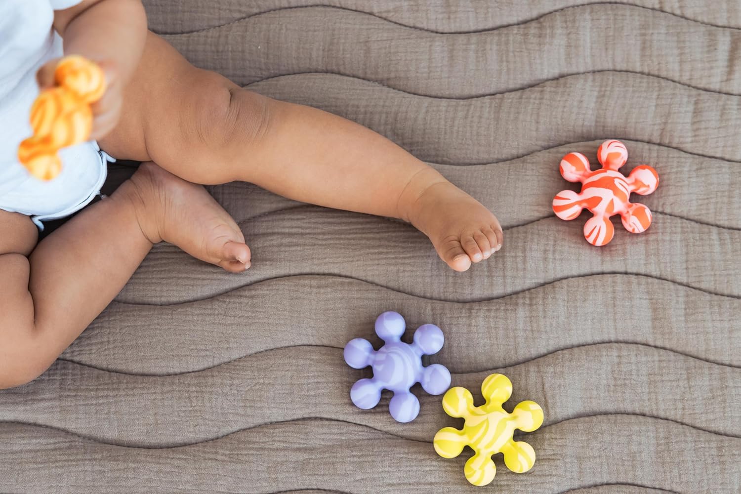 Ubbi Baby Floor Mat, Thick Padded Tummy Time Play Mat for Babies & Toddlers, 40.5 x 56.5 Infant Activity Mat with Detachable Cotton Muslin Cover, Machine Washable & Foldable, Neutral Taupe