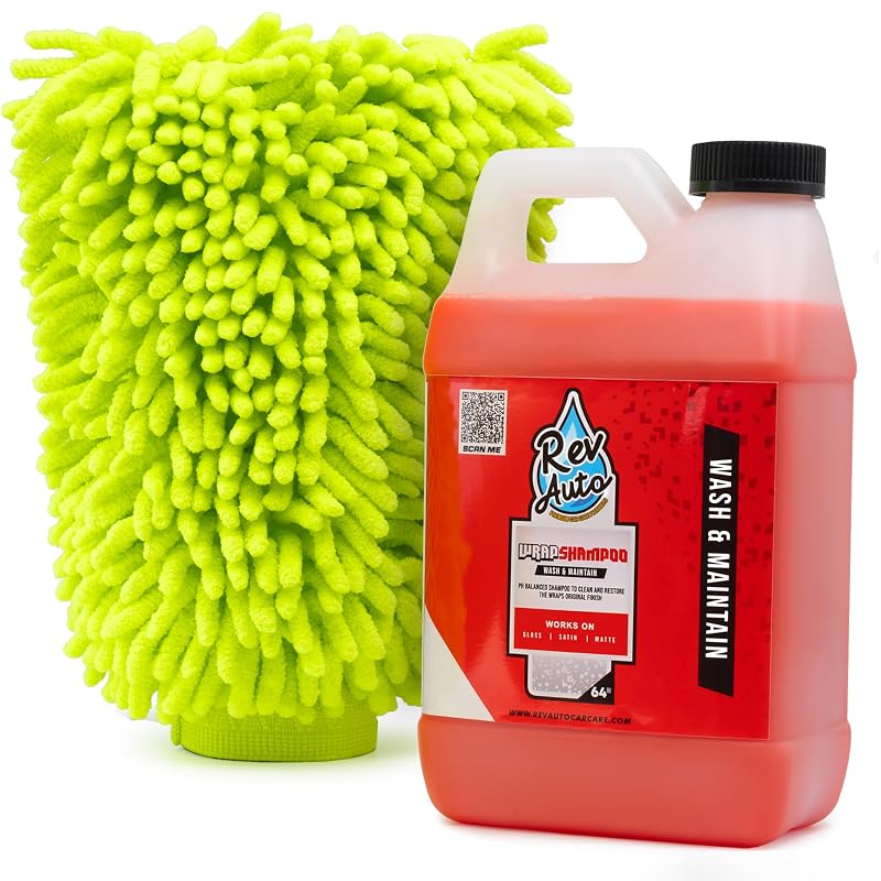 Kit de Sabão para Lavagem de Carro com Envelopamento Vinílico Rev Auto com Luva de Microfibra, 1,92 L