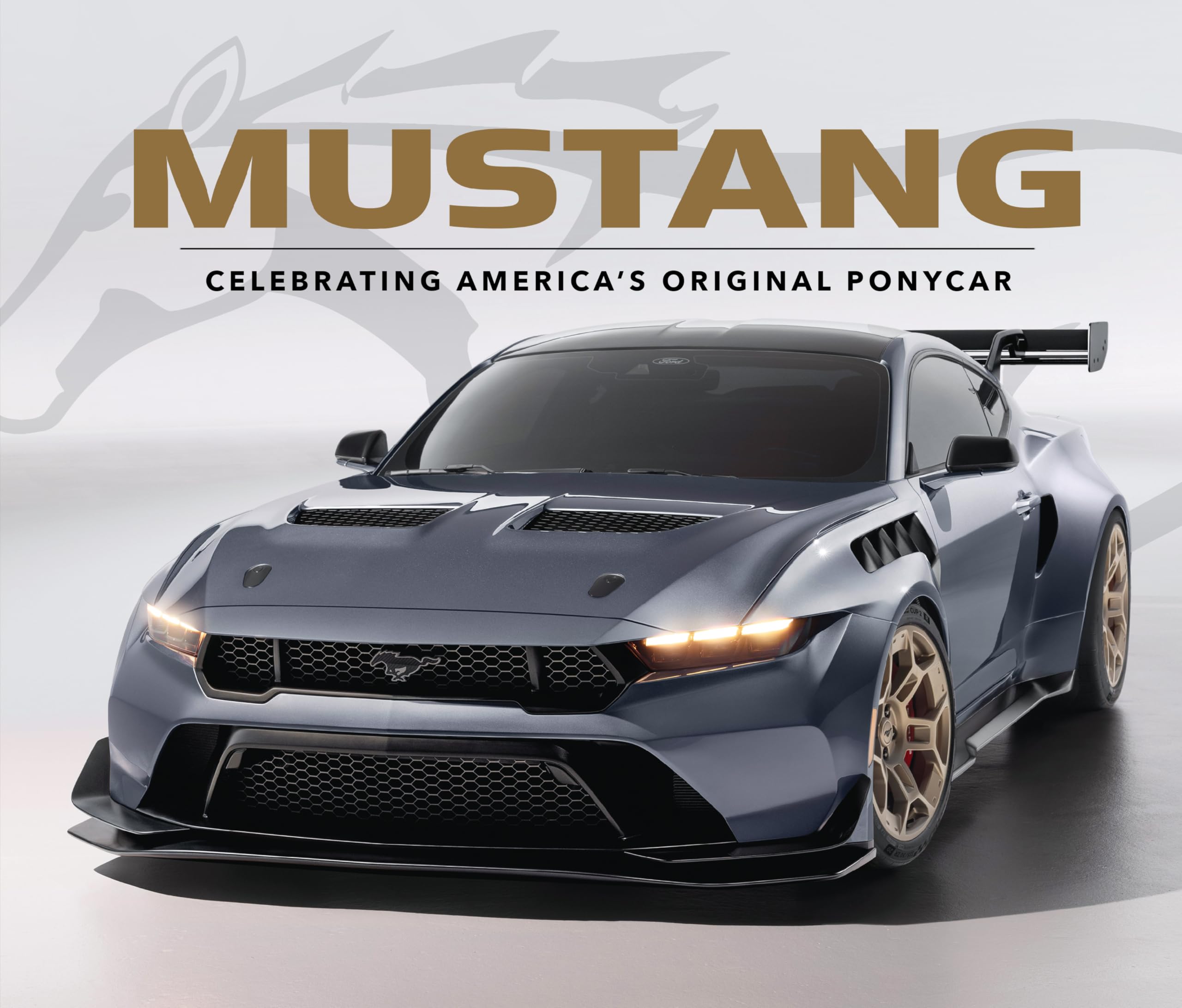 Mustang: Celebrating America’s Original Ponycar | Livre de collection premium relié
