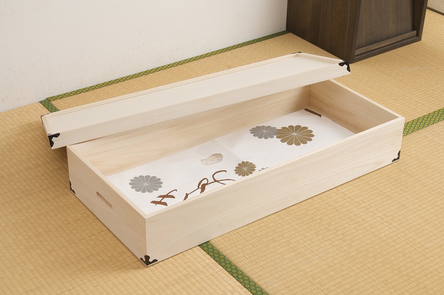 Amazon｜桐衣装箱 桐天然木 日本製(幅91cm×奥行42cm) (1段高さ19