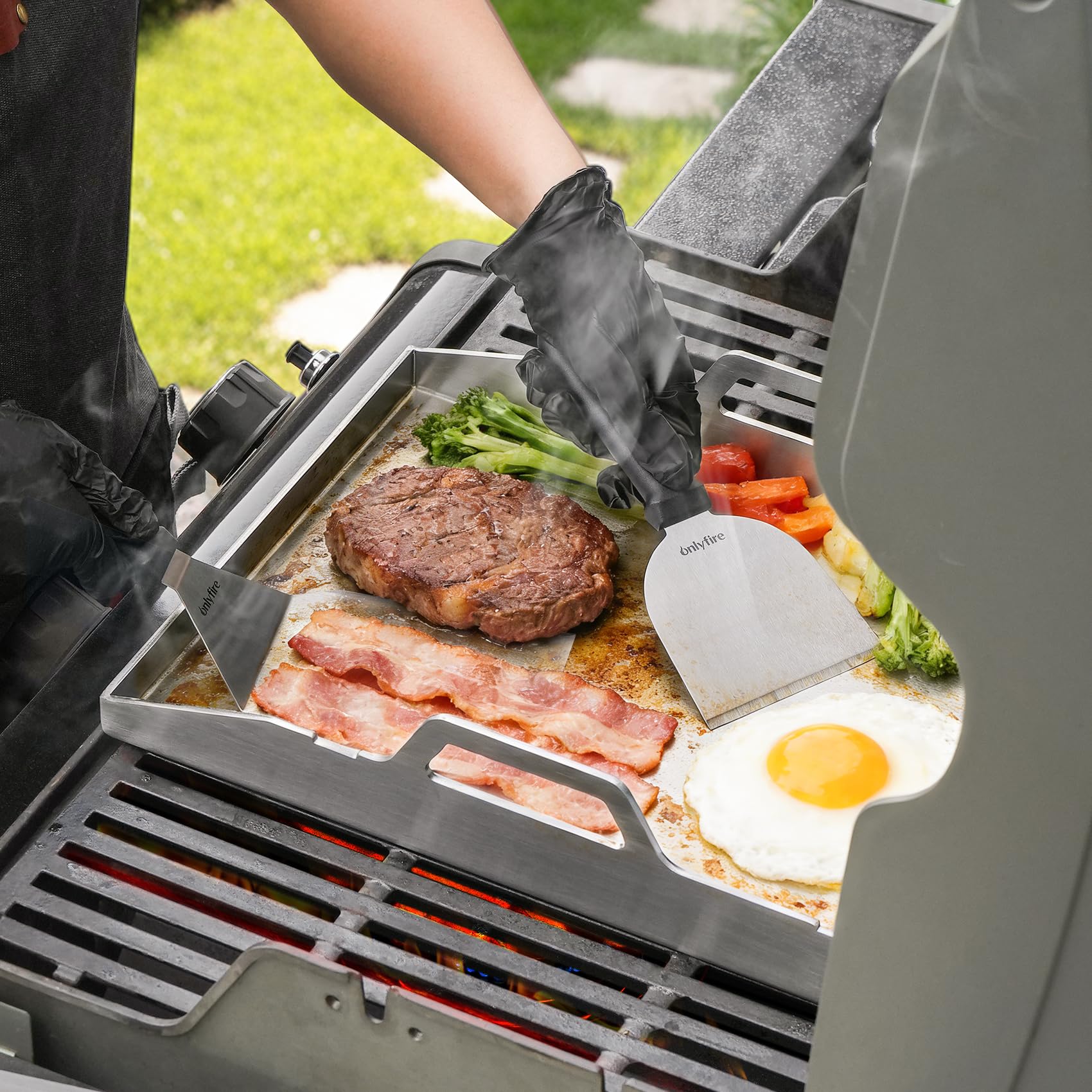 Onlyfire Plancha para Barbacoa 40x30cm de Acero Inoxidable, Plancha Grill con Tapa y 2 Espátulas, Universal, 40x30cm, para Parrillas de Gas y Camping