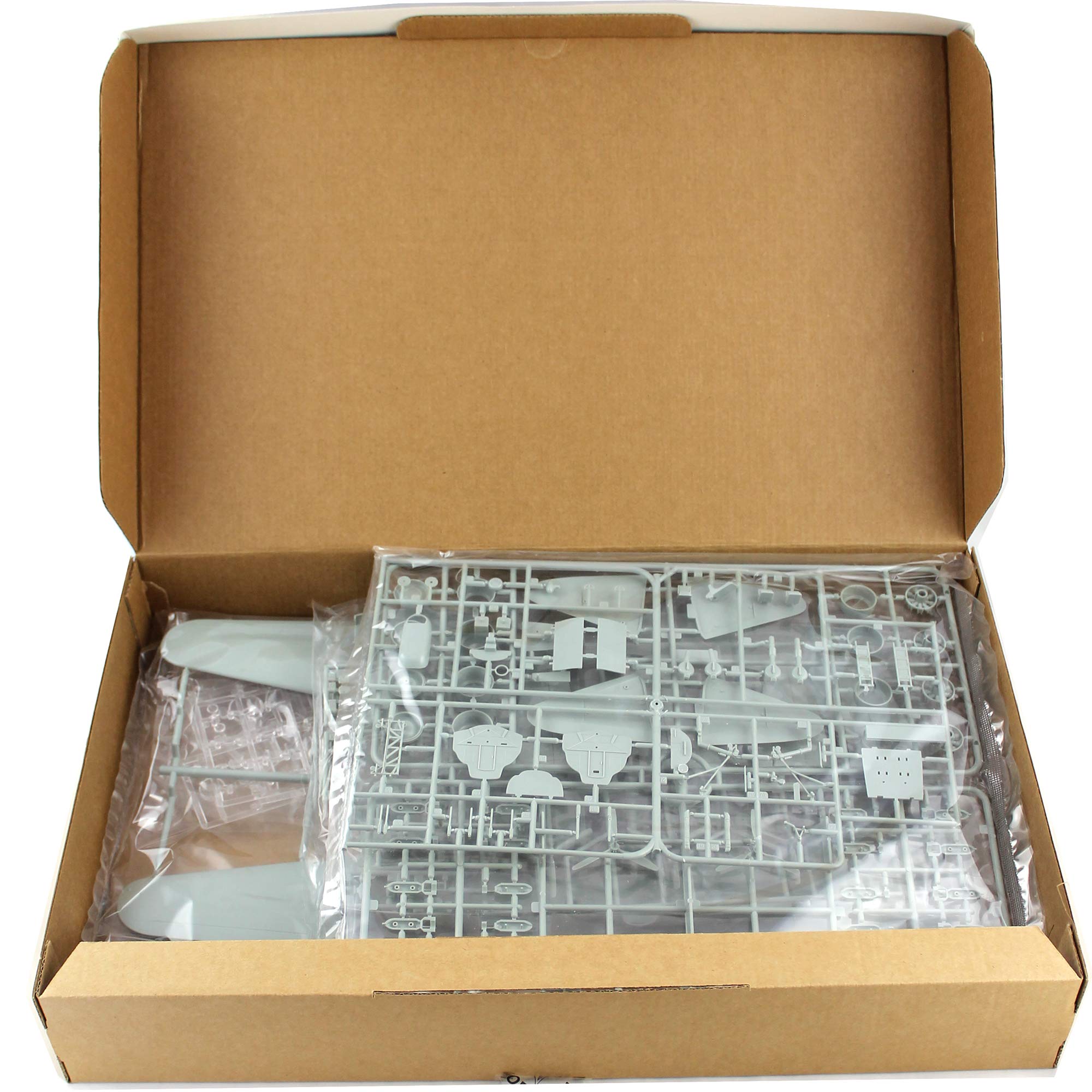 B17 Model Airplane Kit 1/72 Scale Heavy Bomber B 17 Flying Fortress American WWII Aircraft