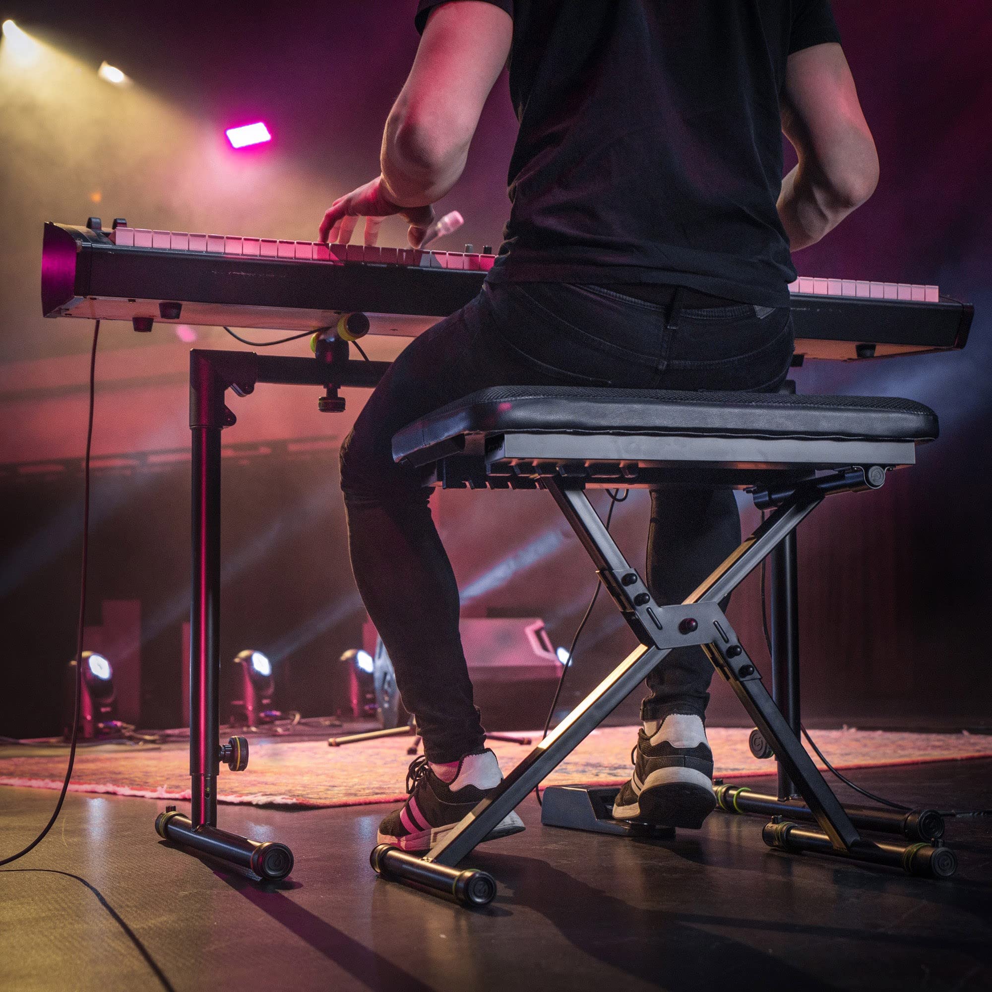 Gravity FK SEAT 1 - Klappbare Keyboardbank mit Höhenverstellung, Belastbarkeit bis 120 kg, schwarz