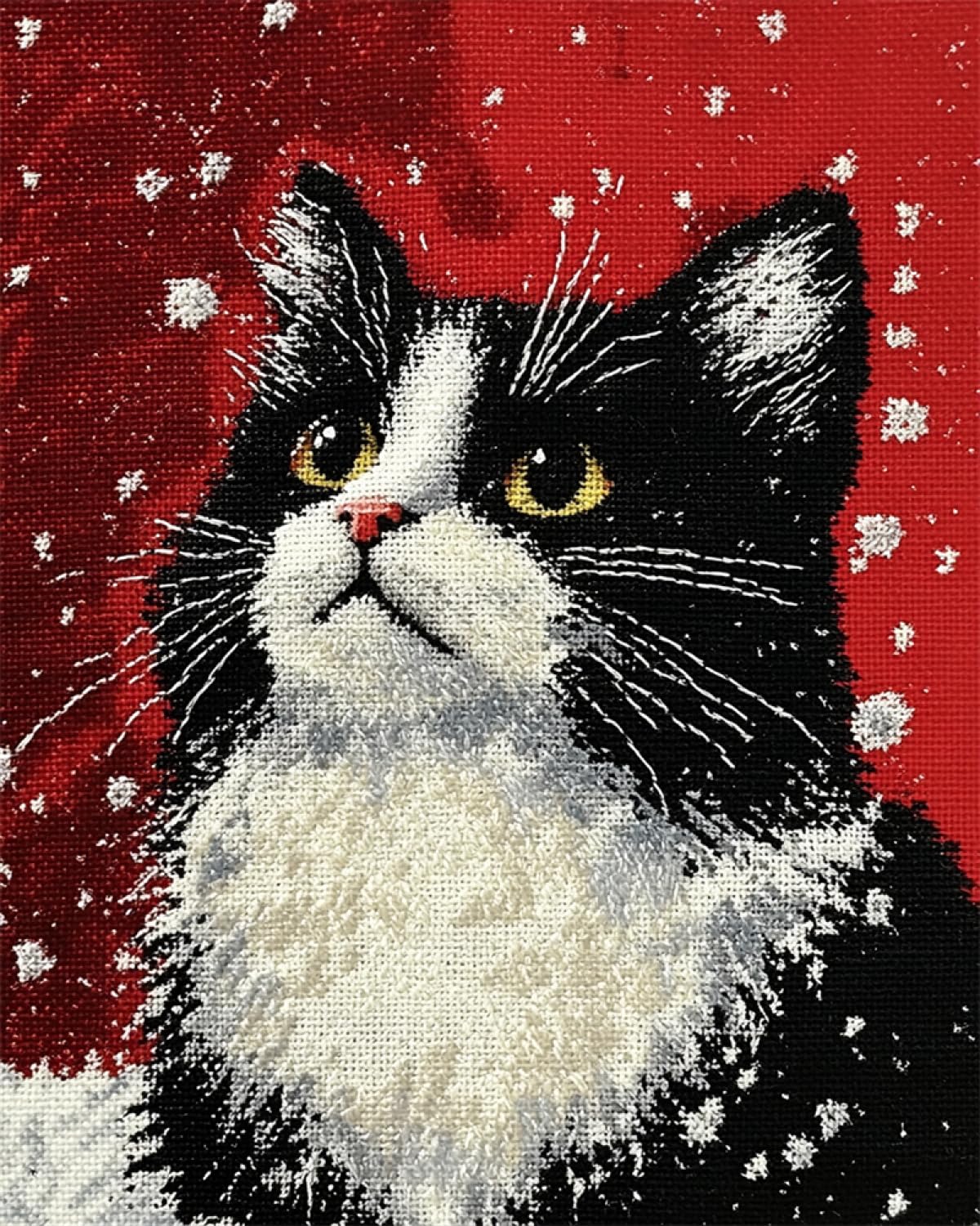 Taxpy 11CT Black and White Cat DIY Counted Cross Stitch Kits Animal Portraits Pre Printed Cross Stitch Kits for Adults Beginners,Stamped Embroidery Kit Wall Art 30x40cm