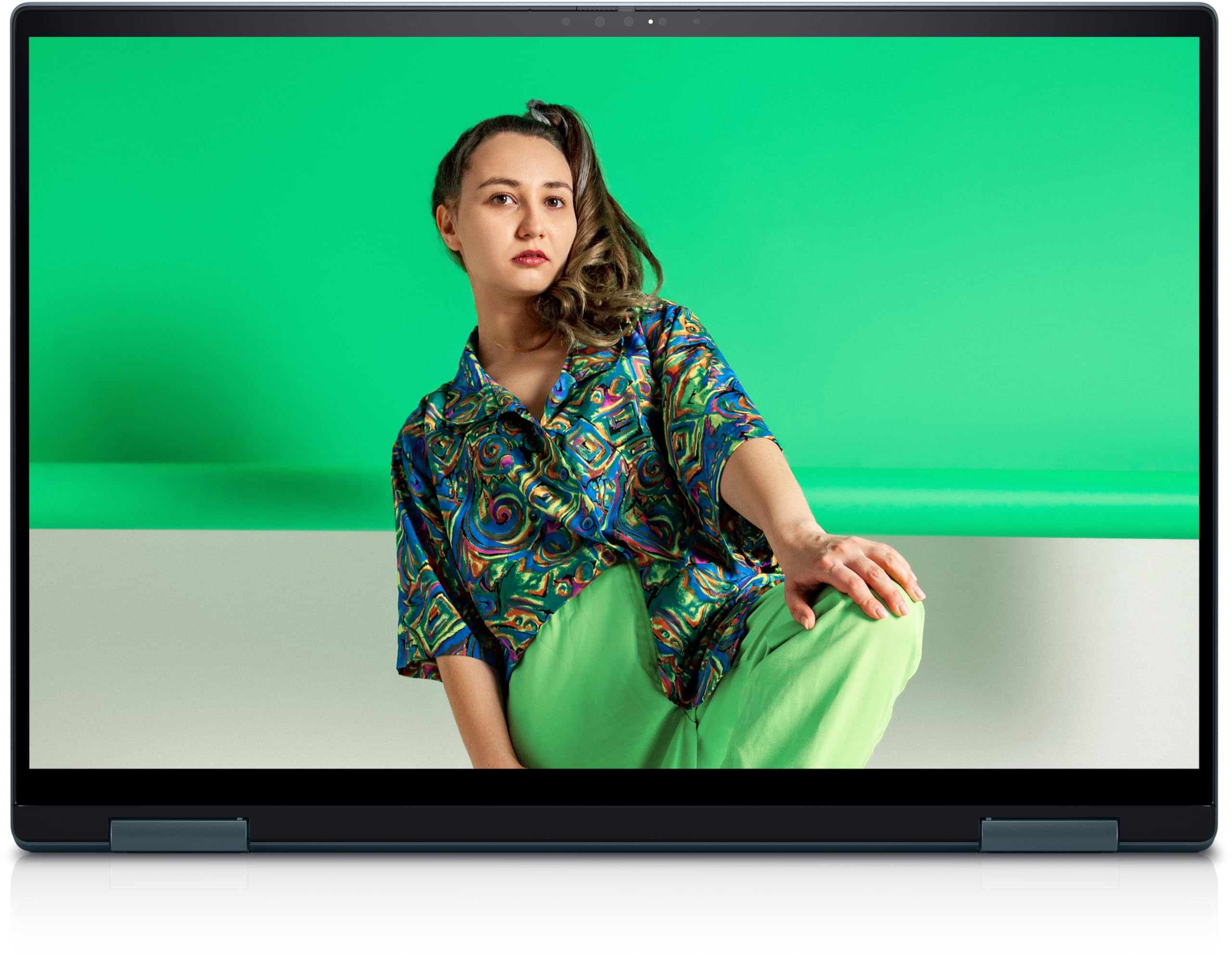 Dell Inspiron 16 7620 16” 2-in-1 4K UHD OLED Touchscreen, i7-1260P