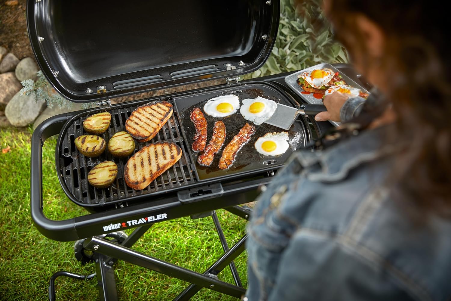 Weber Traveler® Portable Gas Grill (Liquid Propane) for Outdoor Cooking – Black, Porcelain-Enameled Lid, Side Table, Folding Portable Grill with Wheels for Camping, Tailgating & Travel