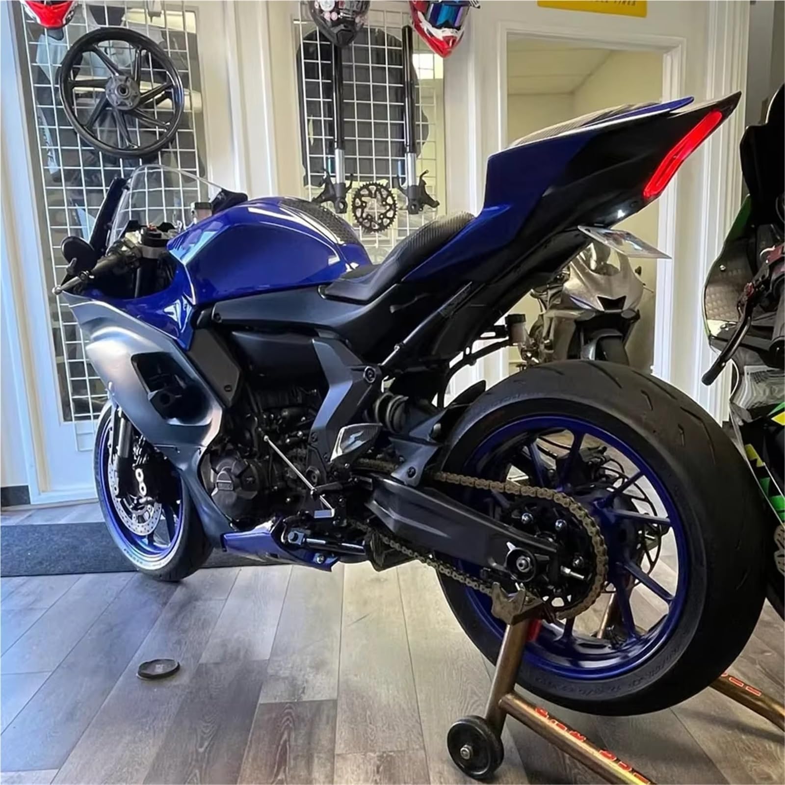 Supporto Per Targa Per YAMAHA Per YZF-R7 2021-2025 Porta Targa Moto | Kit Supporto Per Targa Posteriore Corto Per Moto
