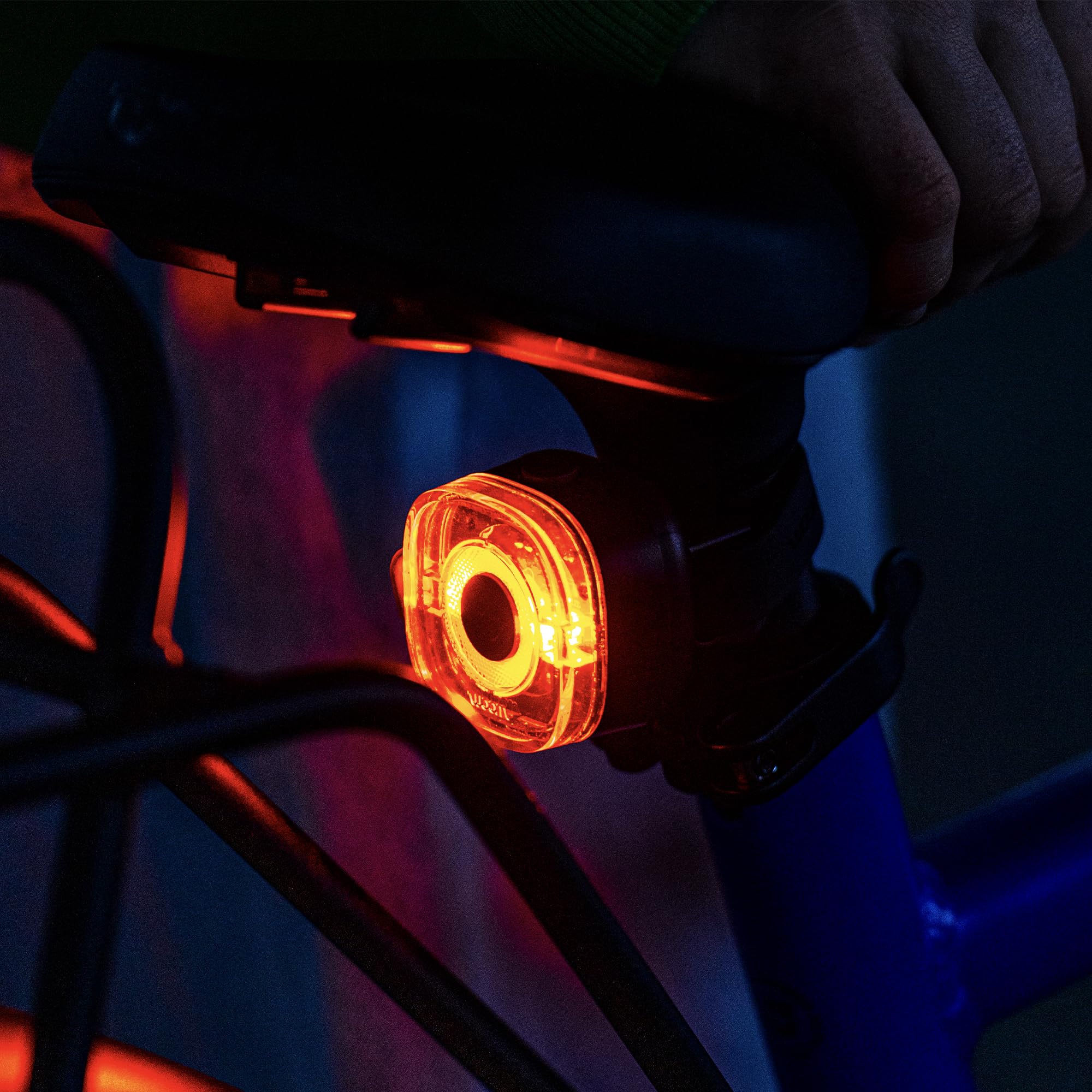 woom Beam Fahrradlicht Set Kinder - Wiederaufladbares LED Fahrrad Licht - Fahrradlicht Batterie - Leichtes, wetterfestes Fahrrad Licht für Kinder - Fahrradbeleuchtung Set