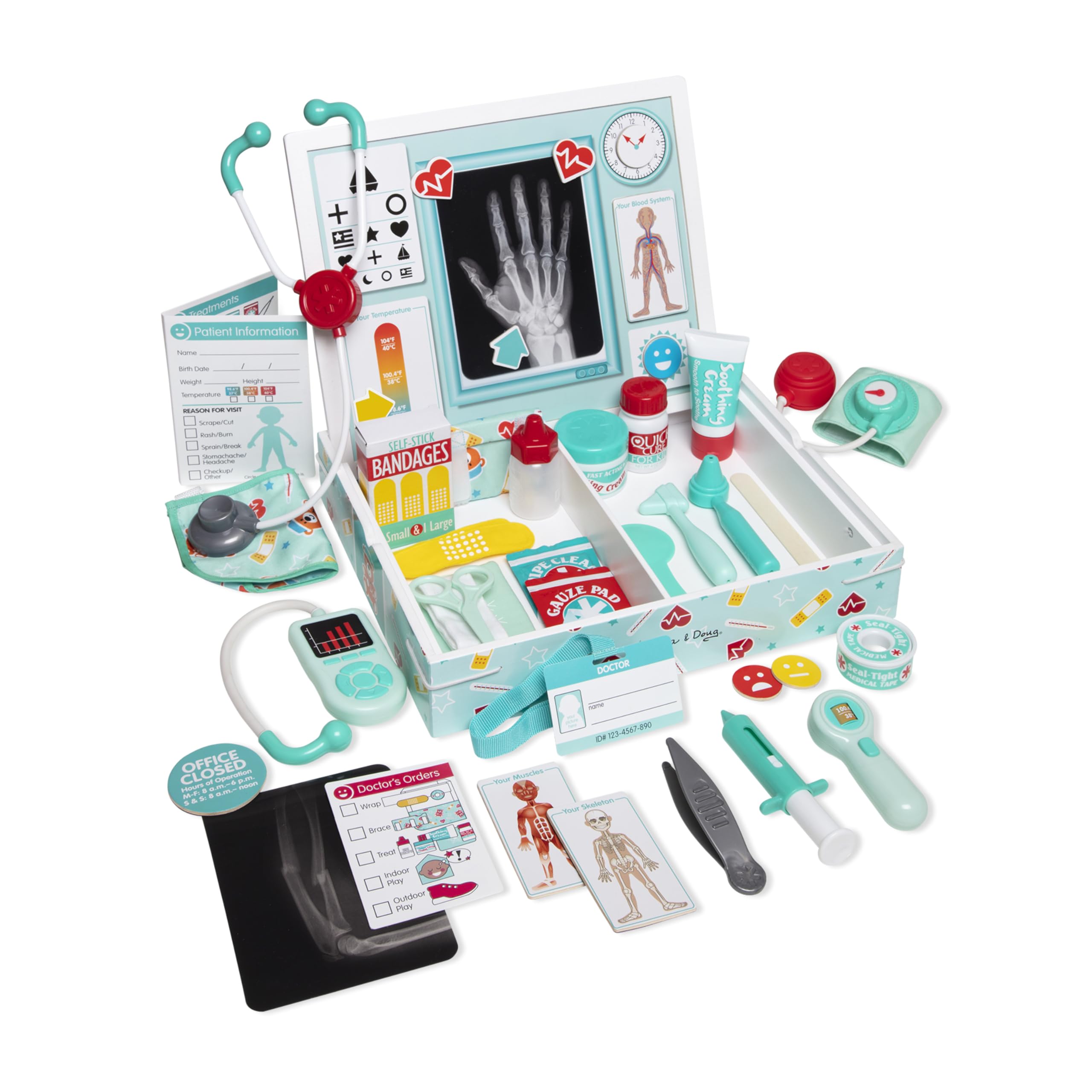 新品、未使用！おトクキットもセットです！ Melissa & Doug Deluxe Doctor's Office Play Set with Take-Along