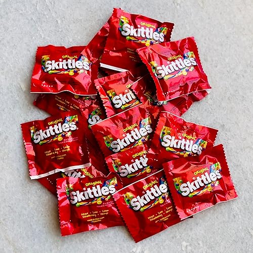 Miniatura 3 de SKITTLES - Caramelos masticables de tamaño divertido para fiestas, paquete de bolos de tamaño divertido a granel en una caja, 100 unidades de